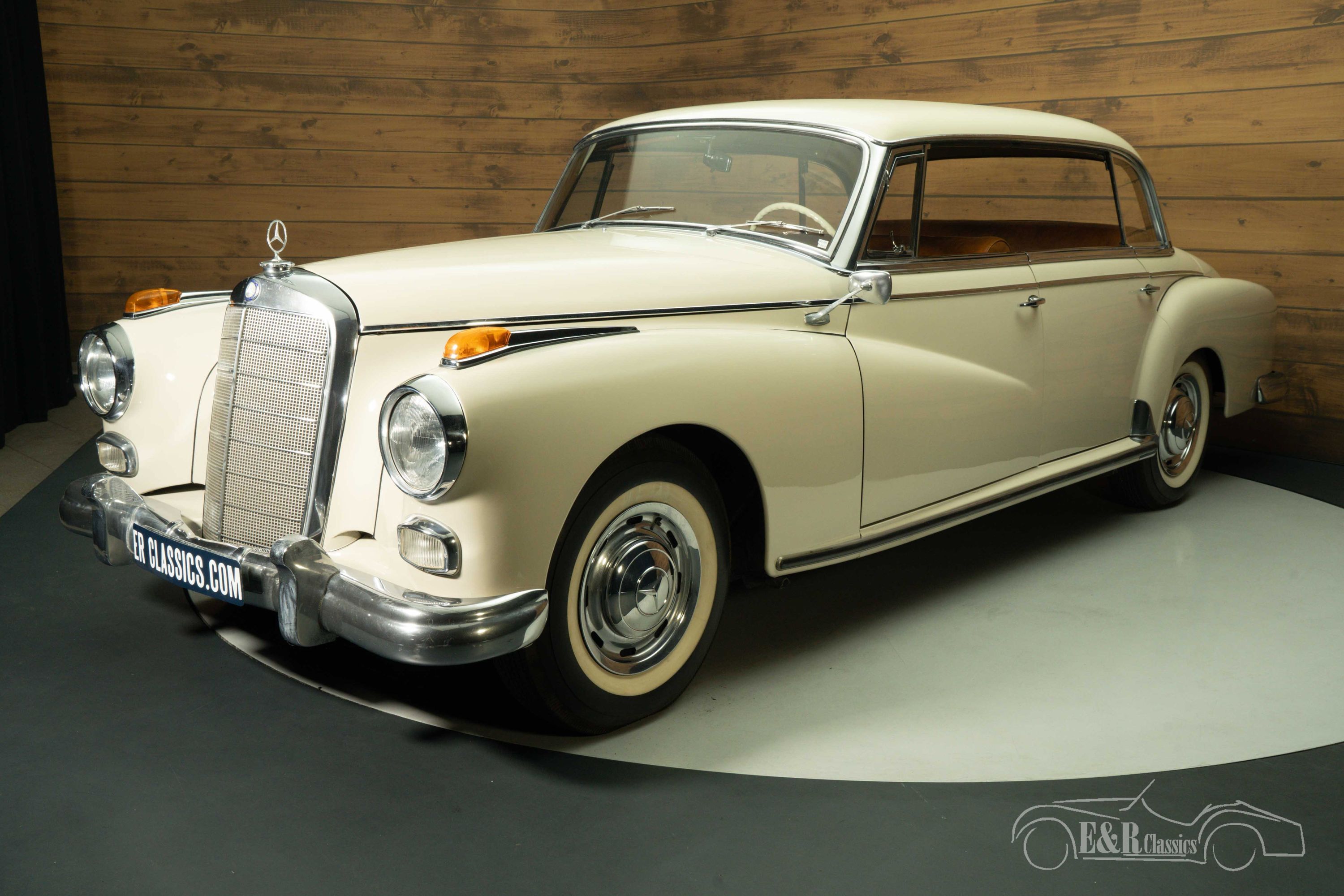 Mercedes-Benz 300 Adenauer 8