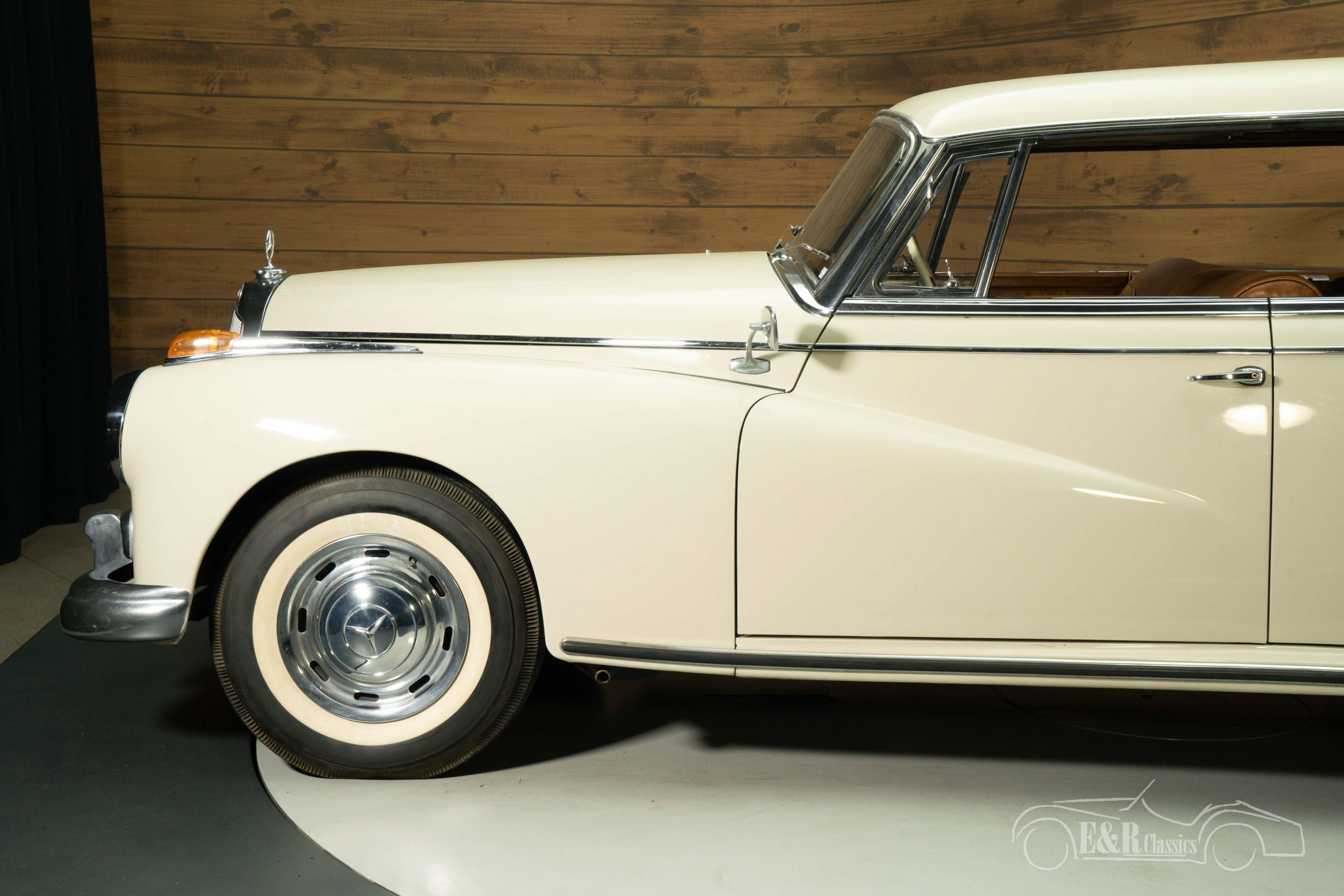 Mercedes-Benz 300 Adenauer 9