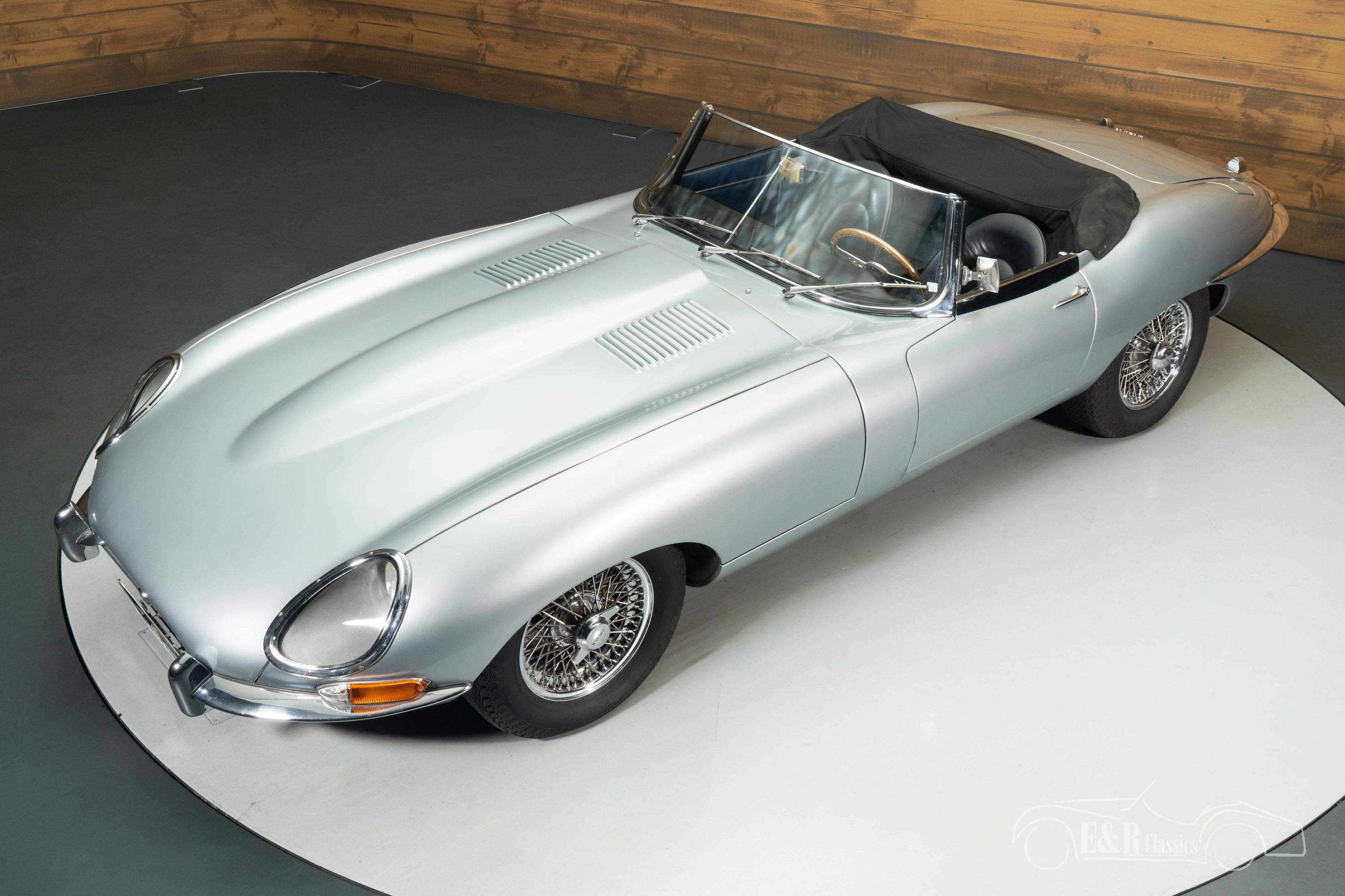Jaguar E-Type 2