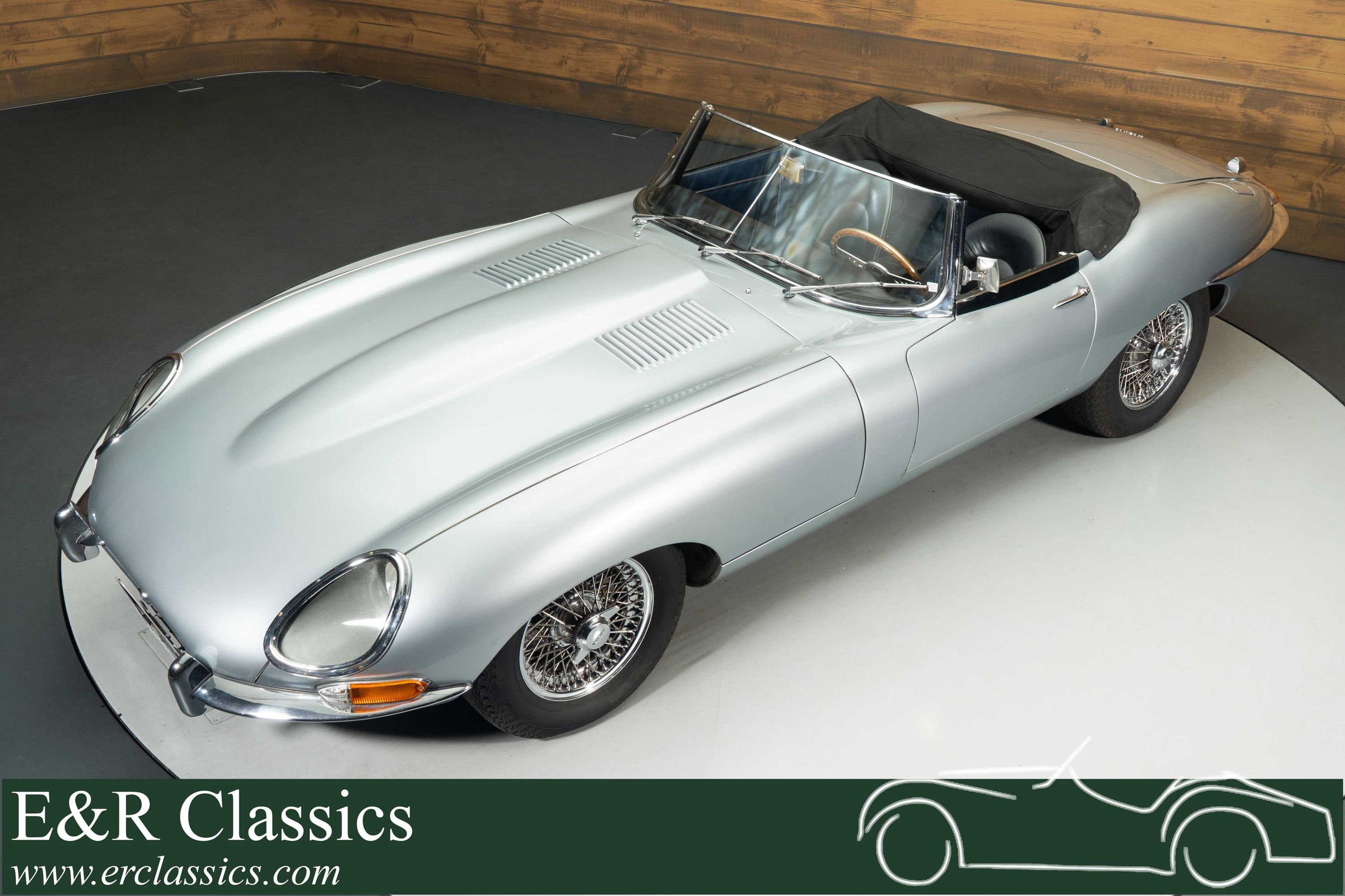 Jaguar E-Type 4