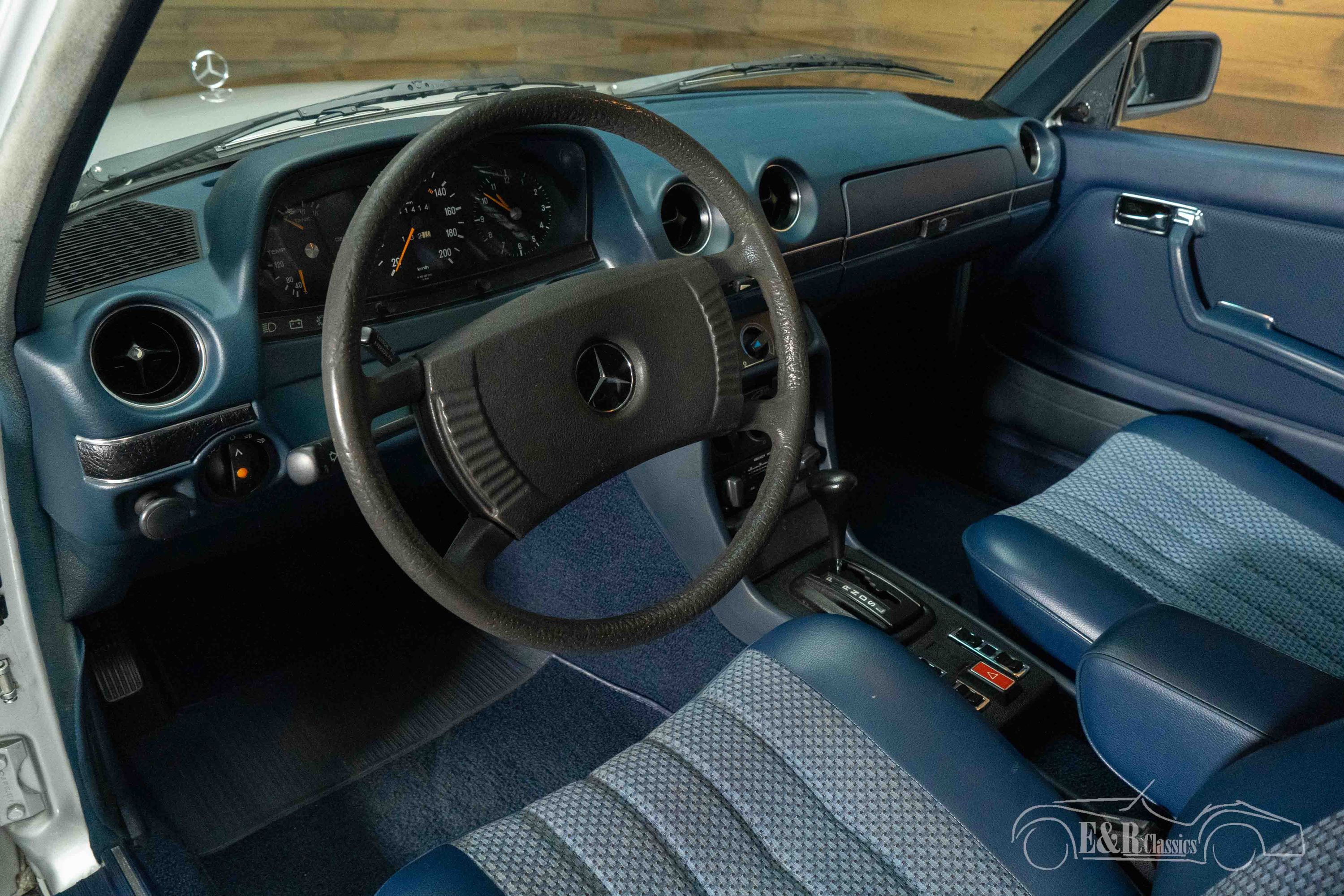 Mercedes-Benz 250 3