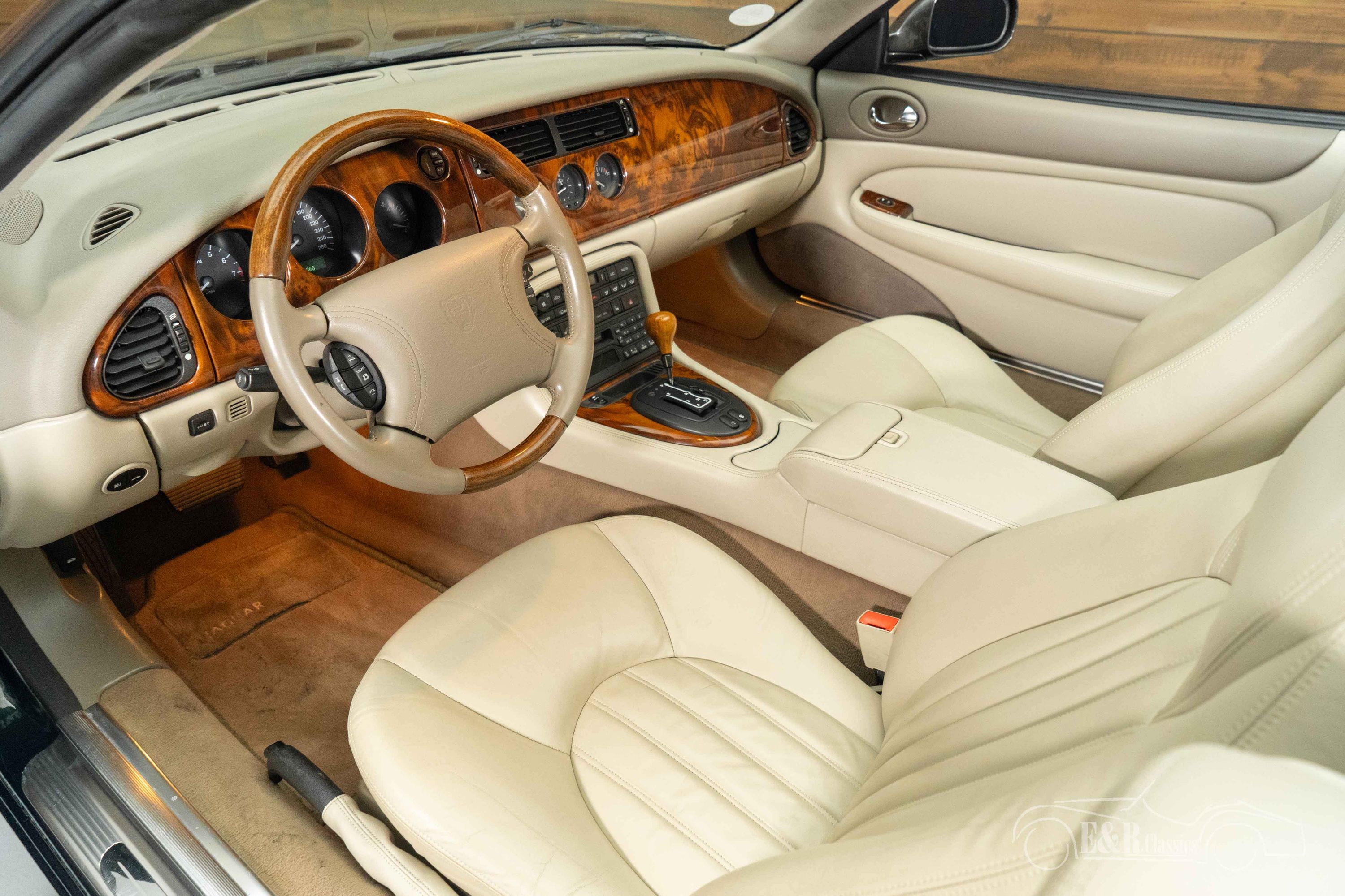 Jaguar XK8 Cabriolet 3