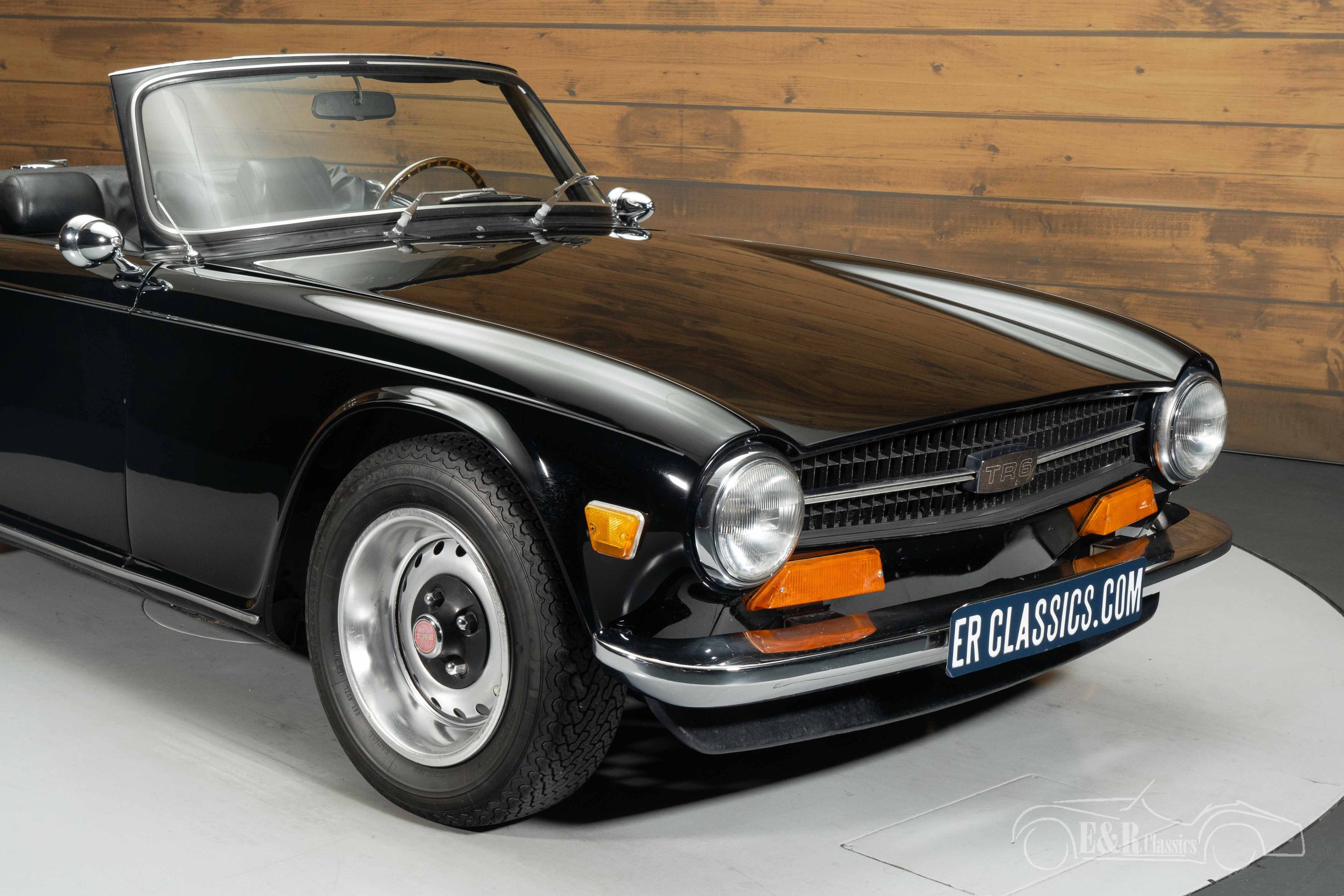 Triumph TR6 6