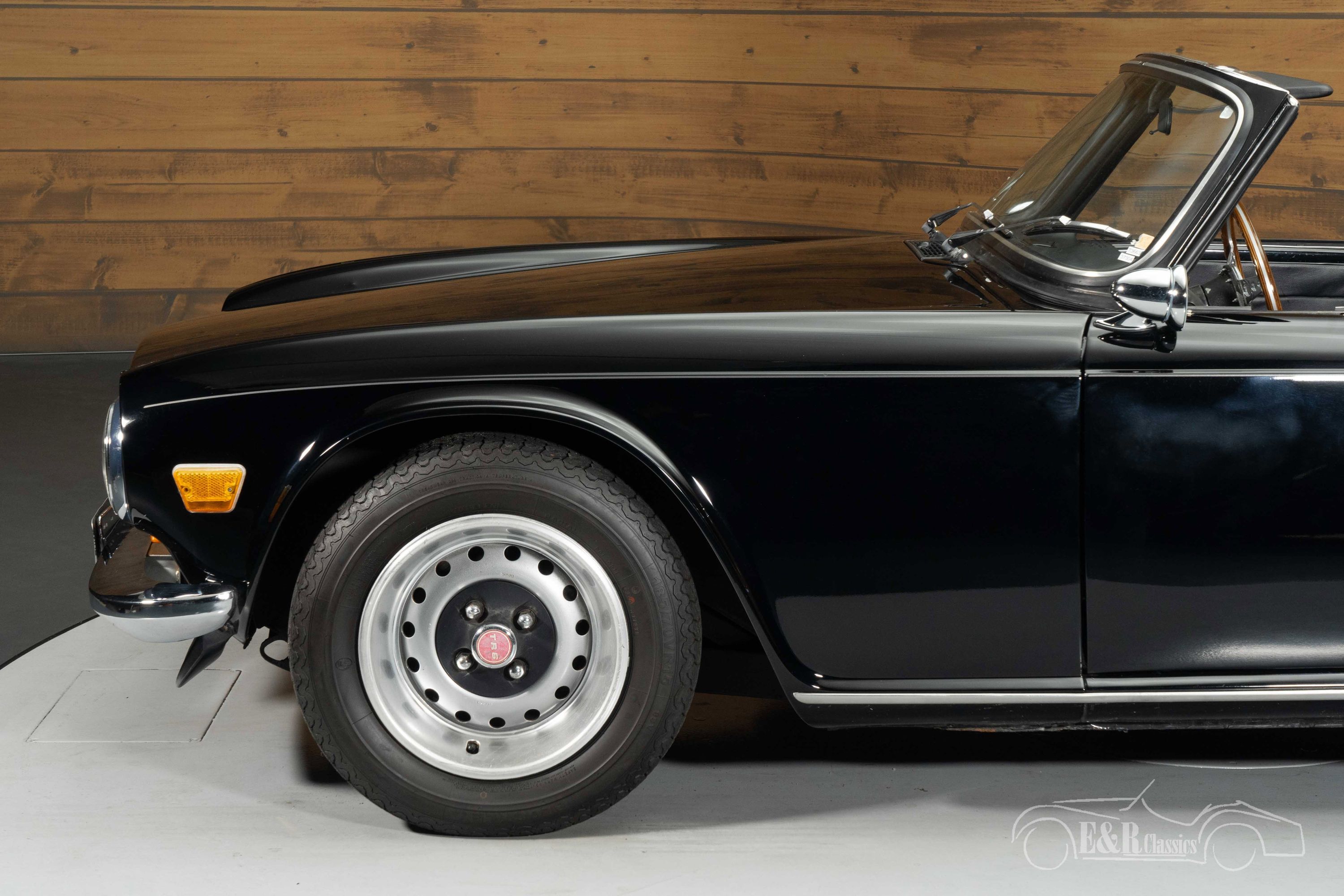 Triumph TR6 10