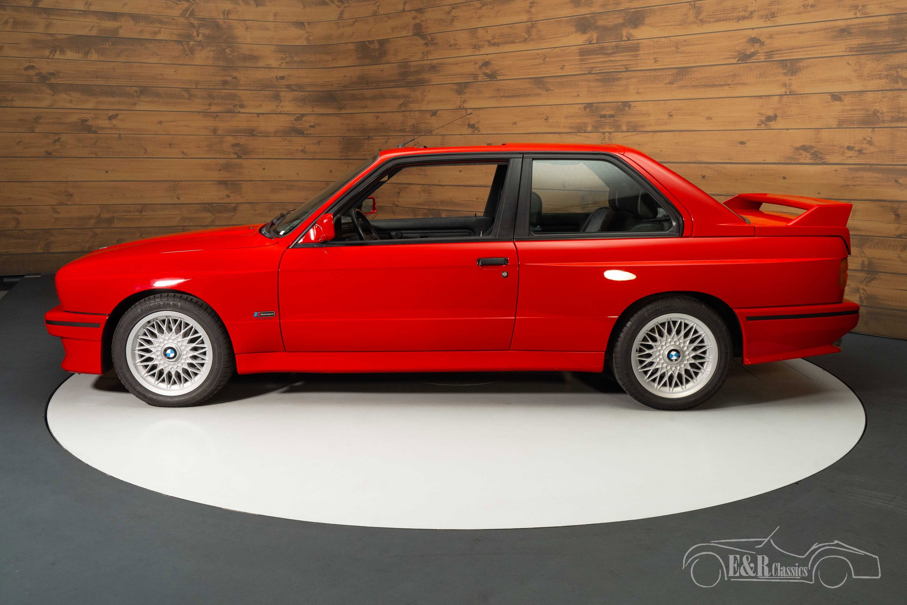 BMW M3 E30 11