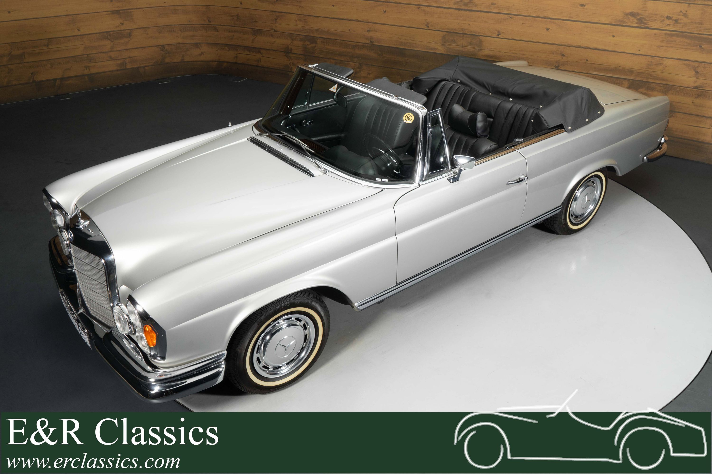 Mercedes-Benz 280 SE Cabriolet 4
