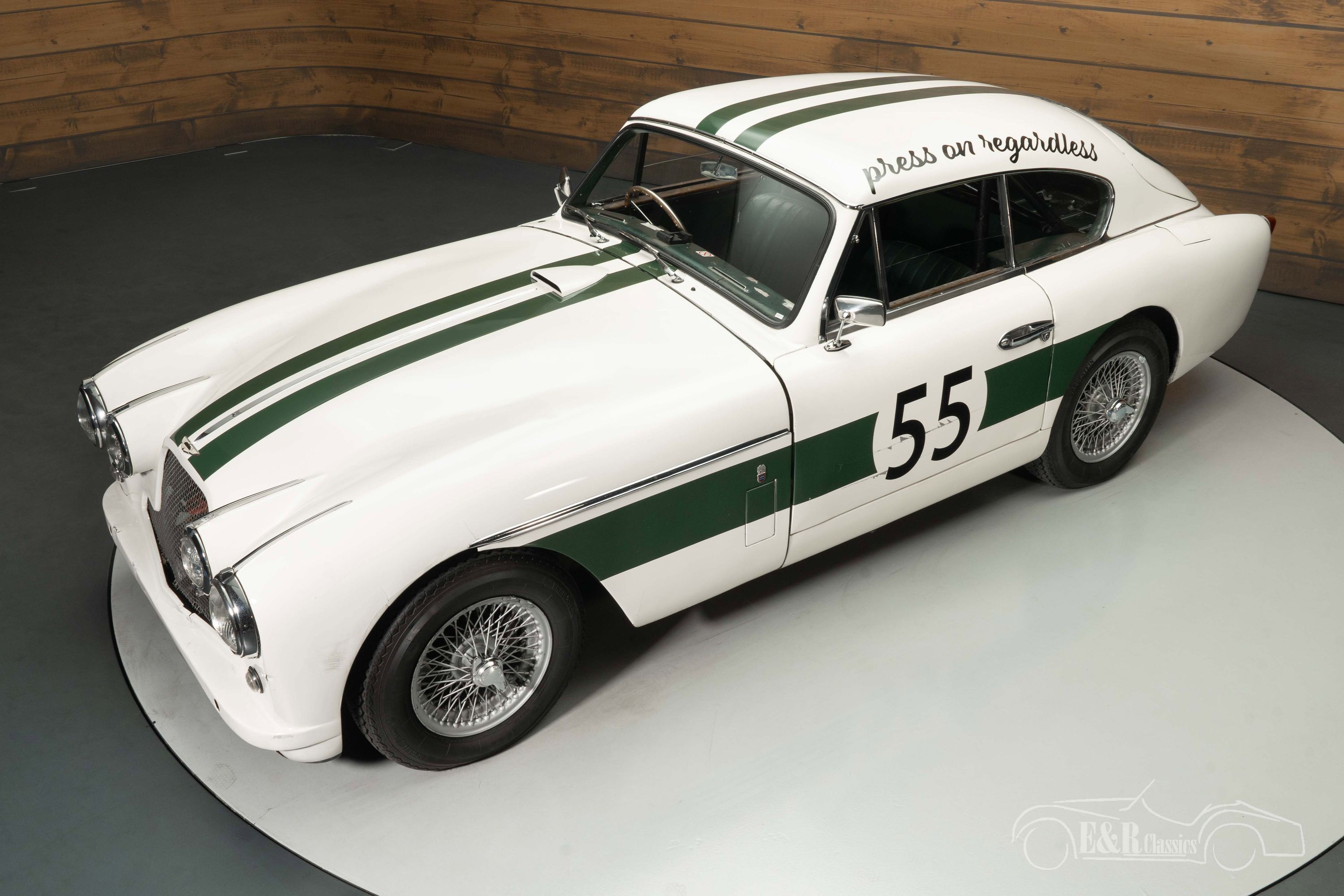 Aston Martin DB2/4 4