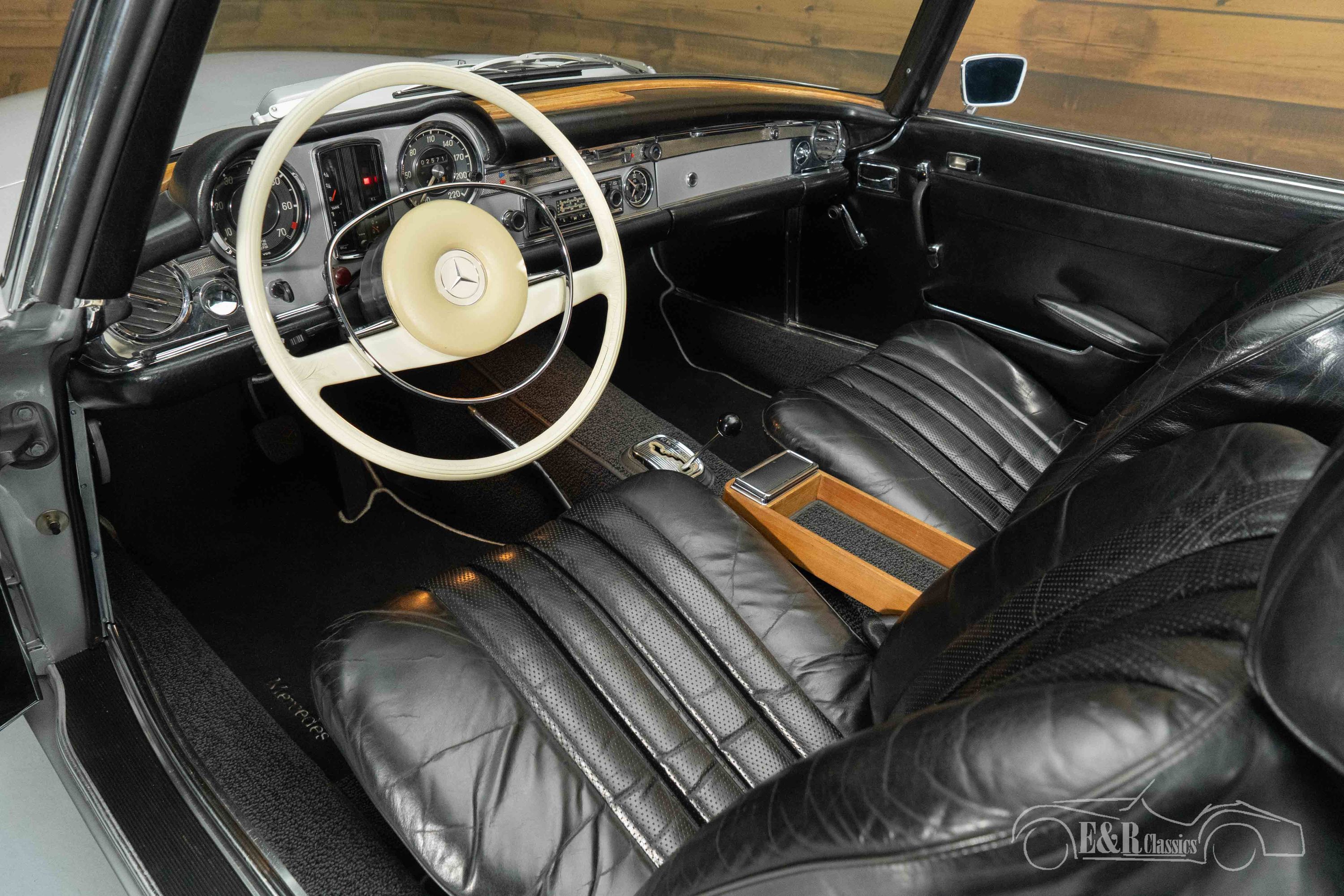 Mercedes-Benz 280 SL 3