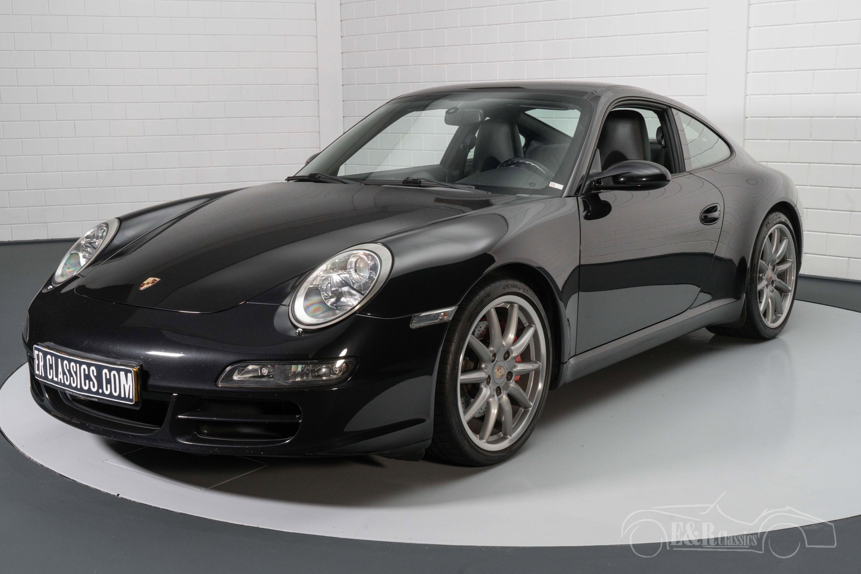 Porsche 911 Carrera S Coupe 7