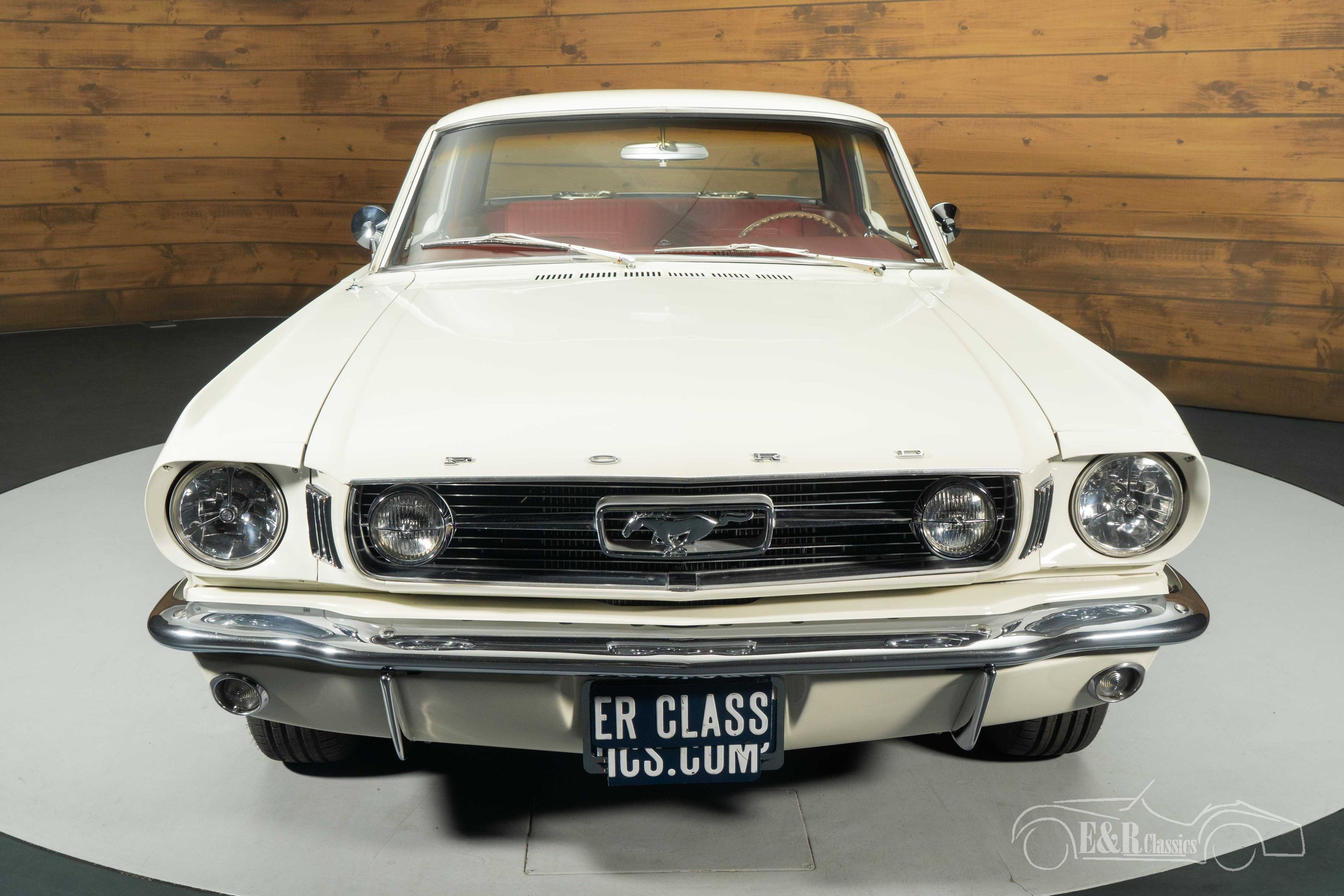 Ford Mustang 7