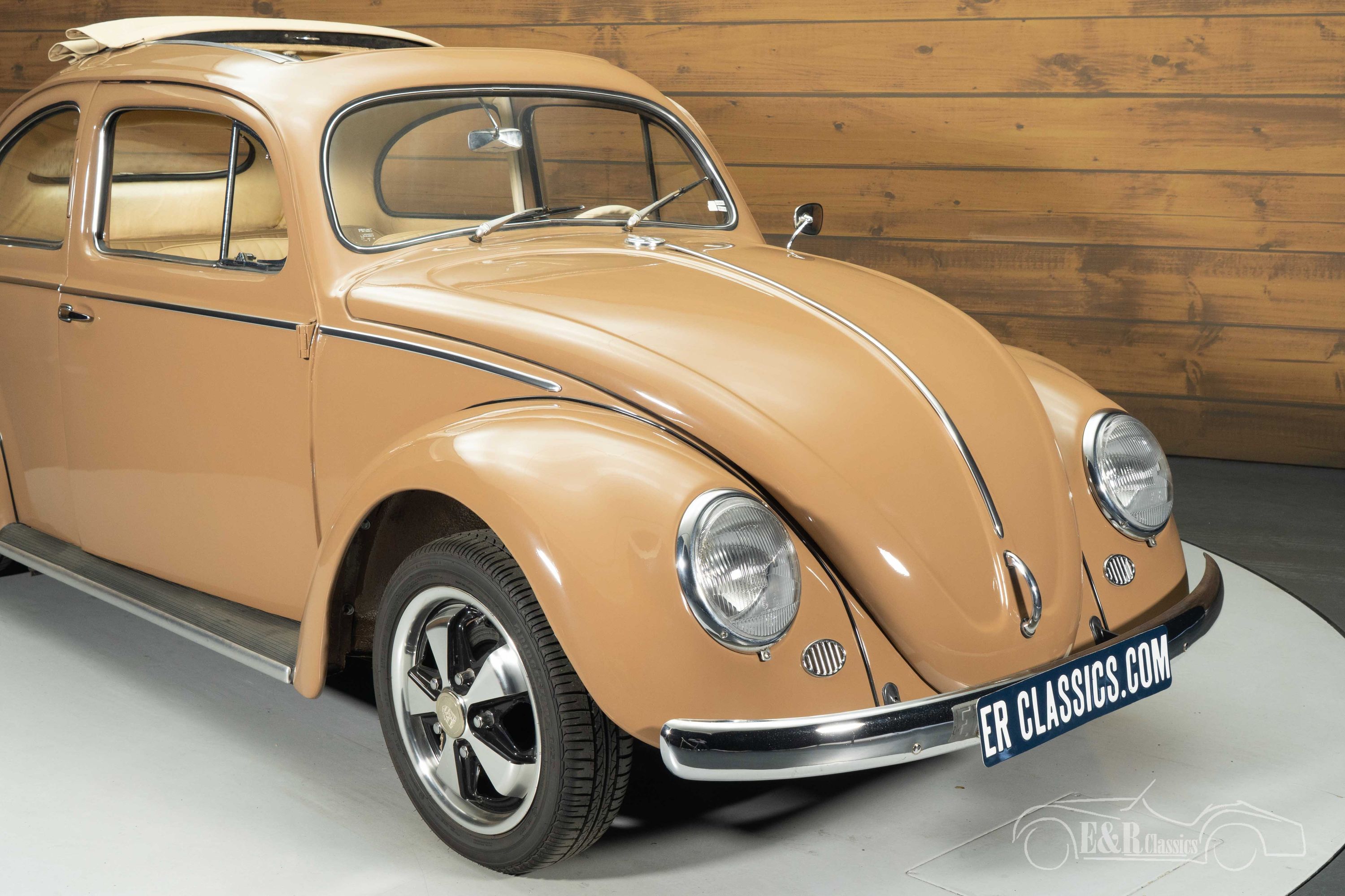 Volkswagen Beetle Oval Ragtop 6