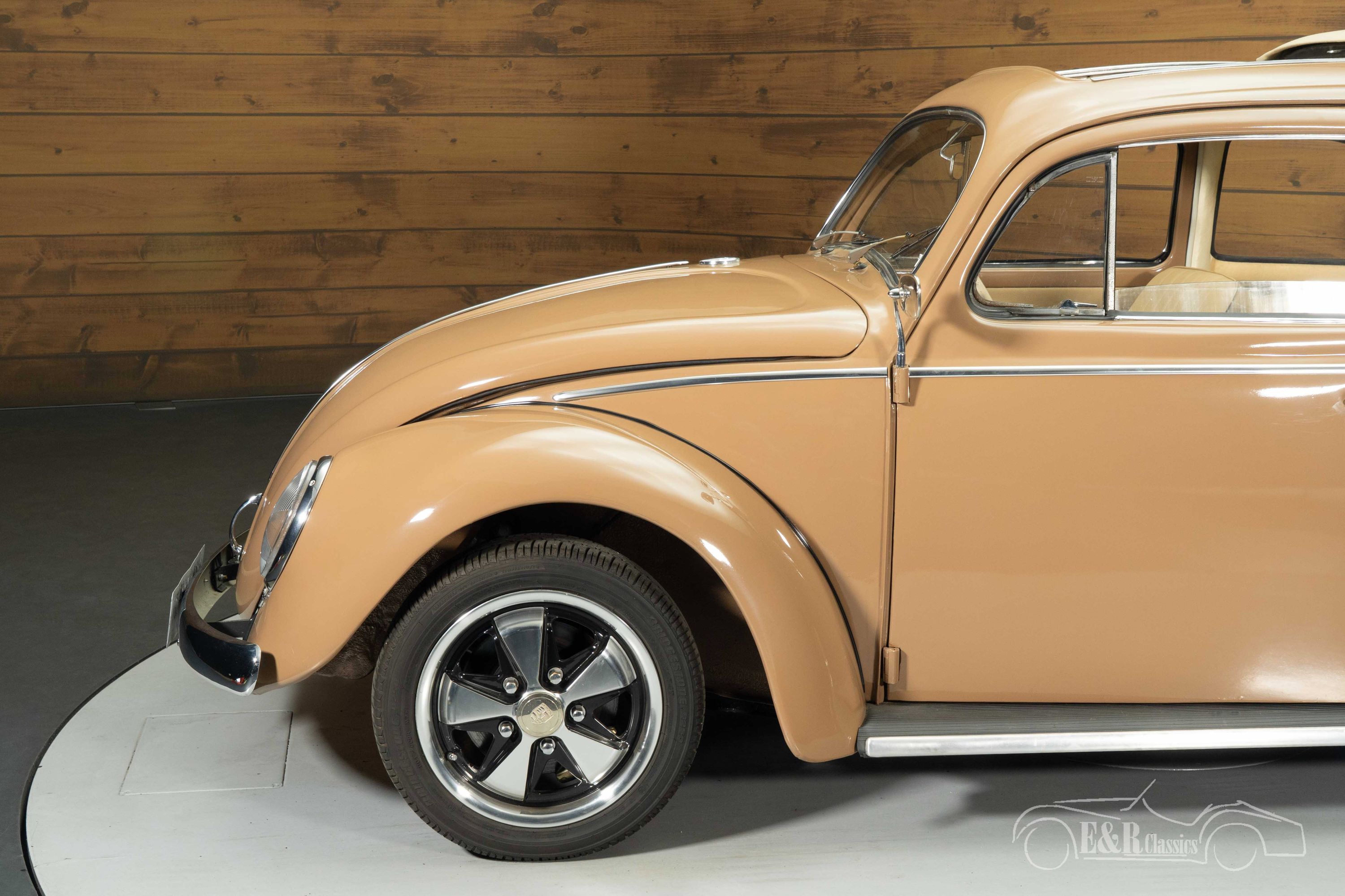 Volkswagen Beetle Oval Ragtop 10