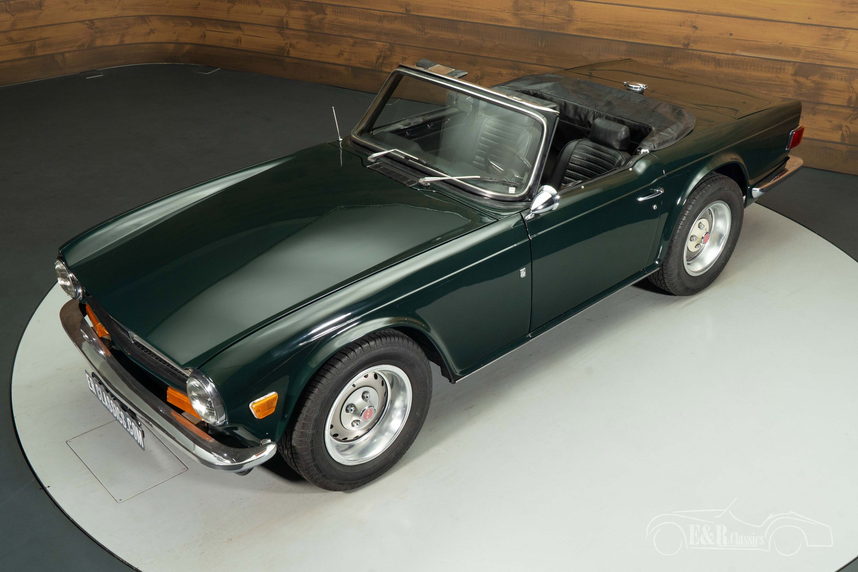 Triumph TR6 2