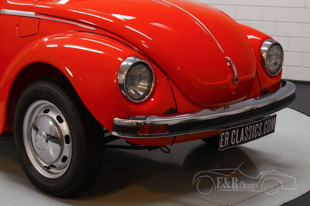 Volkswagen Beetle Cabriolet 4