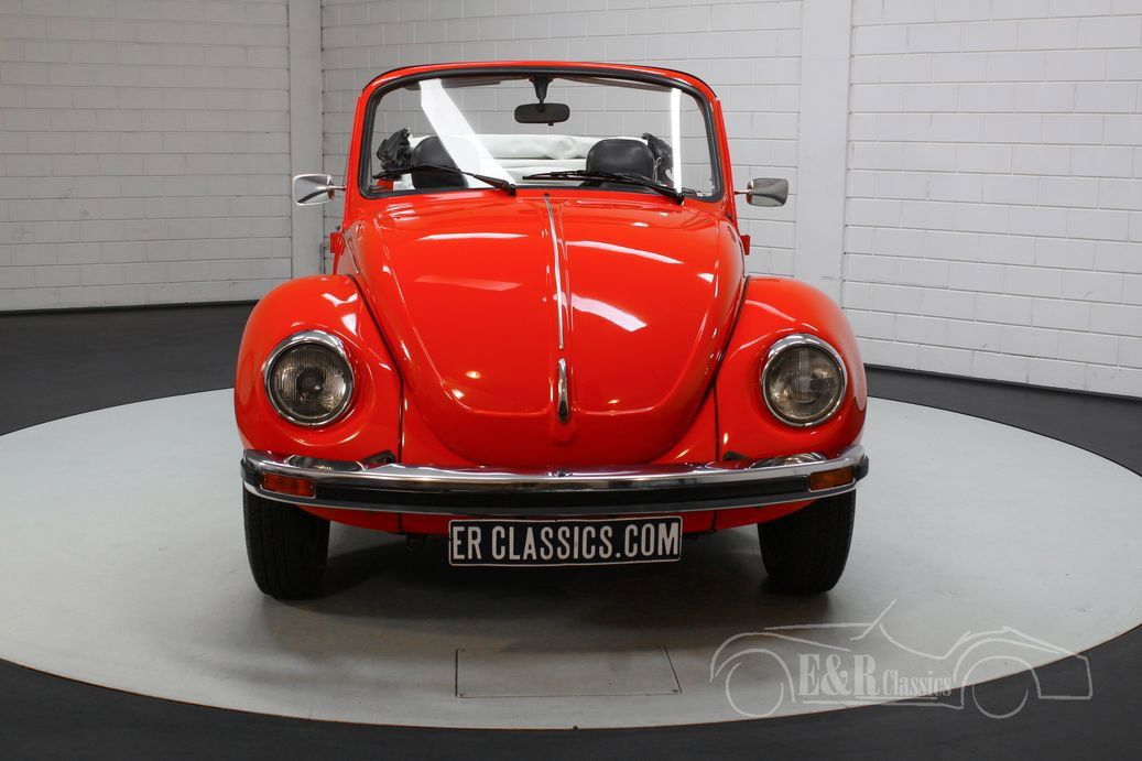 Volkswagen Beetle Cabriolet 6