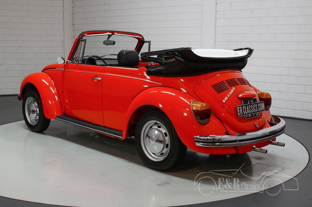 Volkswagen Beetle Cabriolet 11