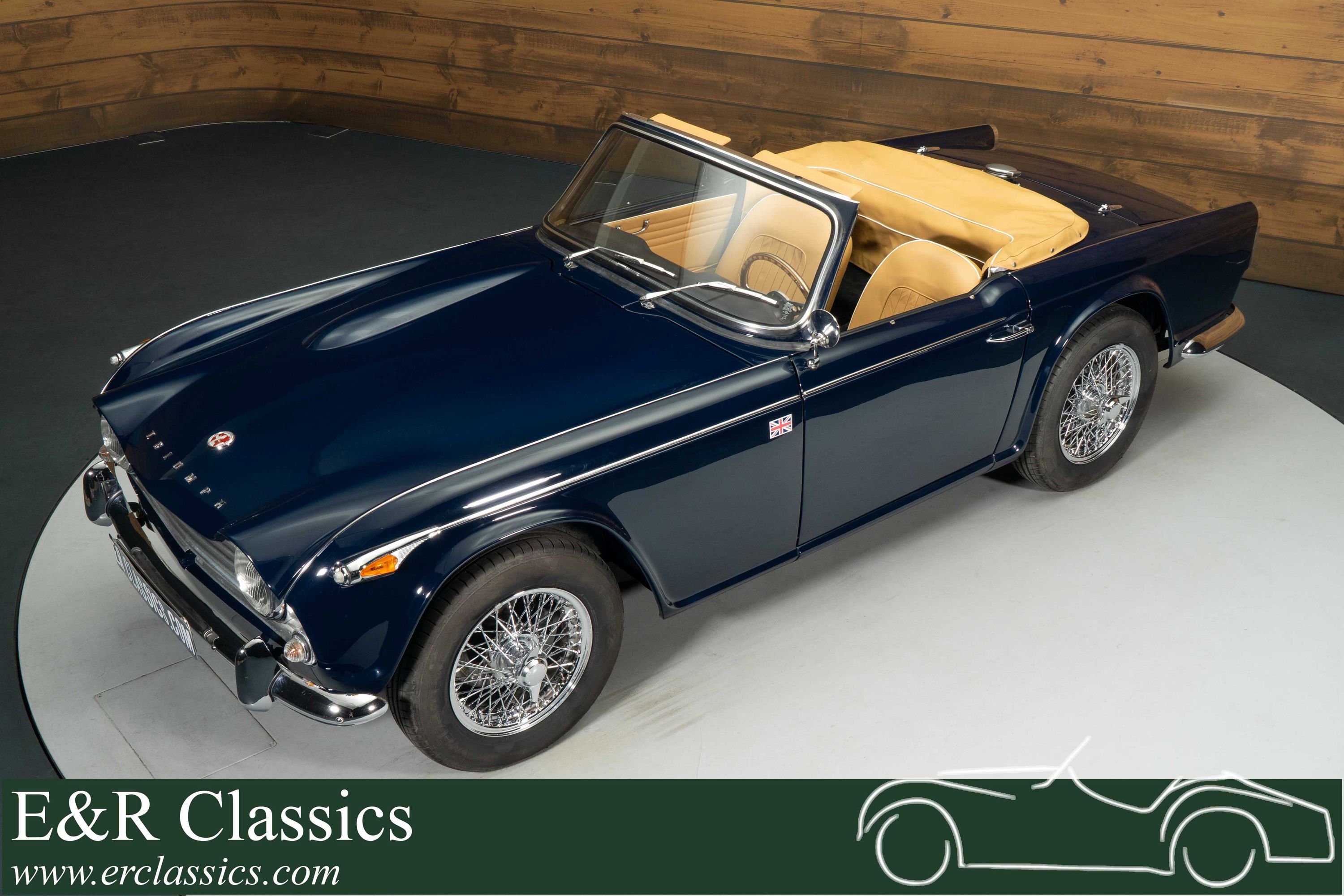 Triumph TR4 4