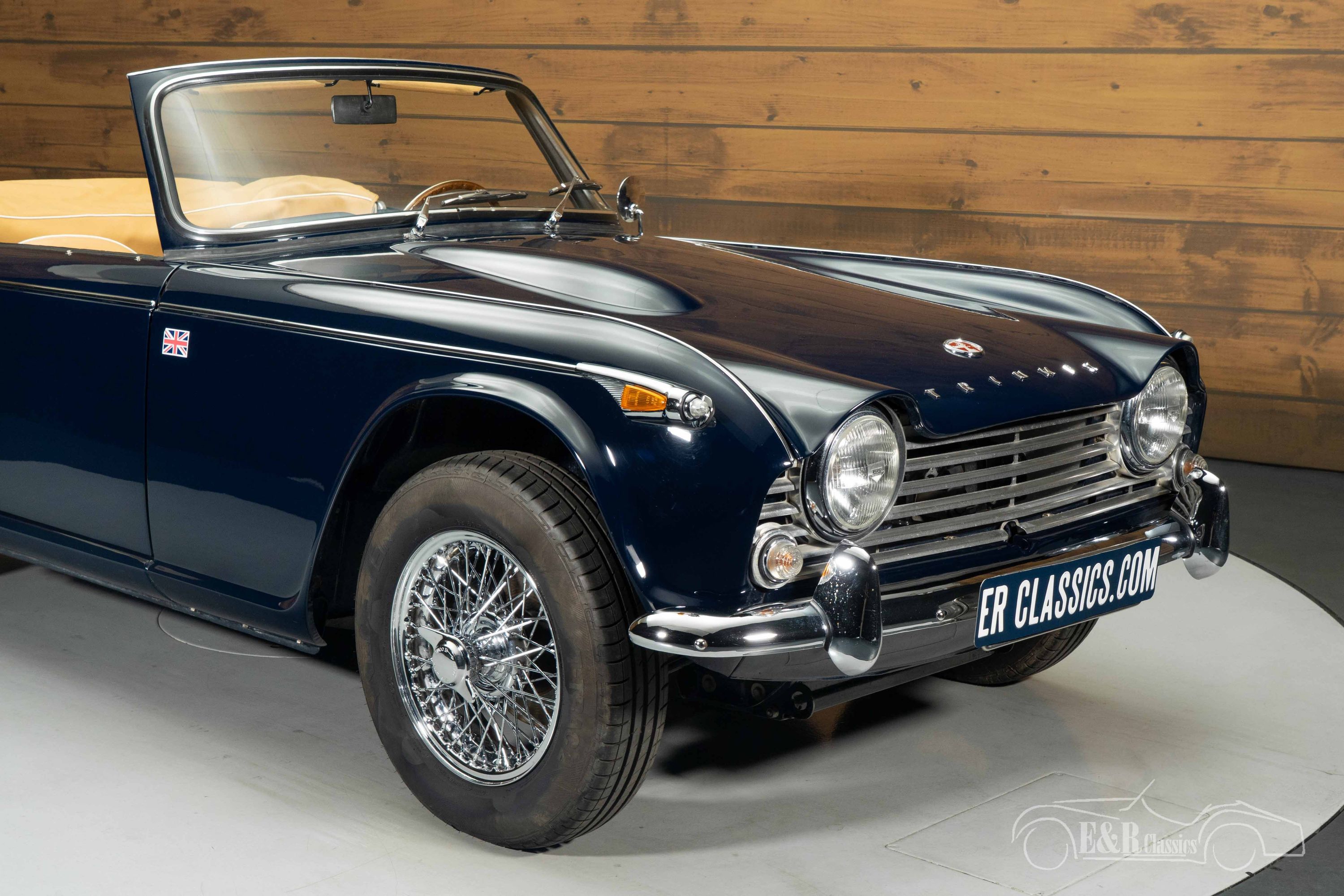 Triumph TR4 6