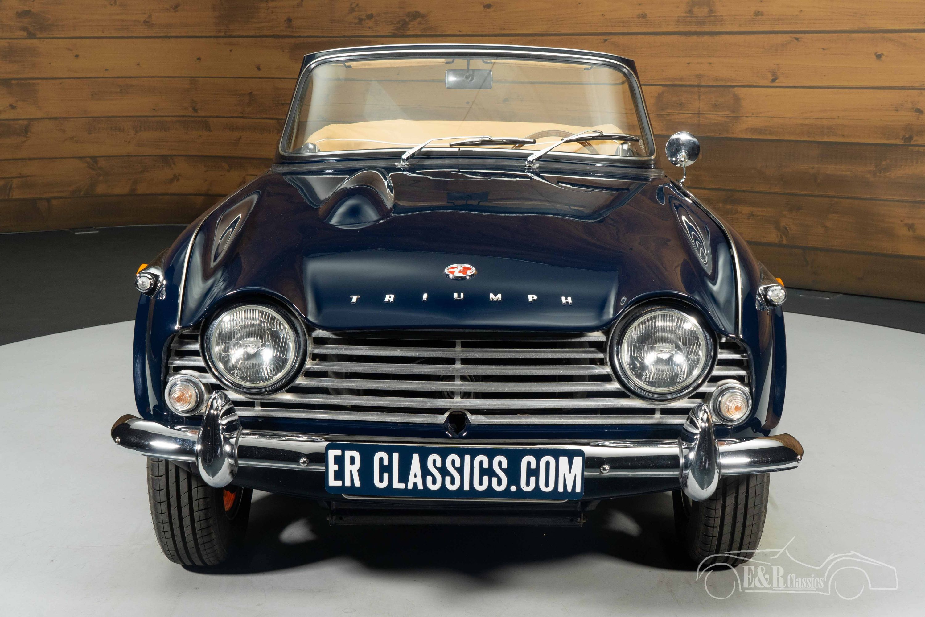 Triumph TR4 7