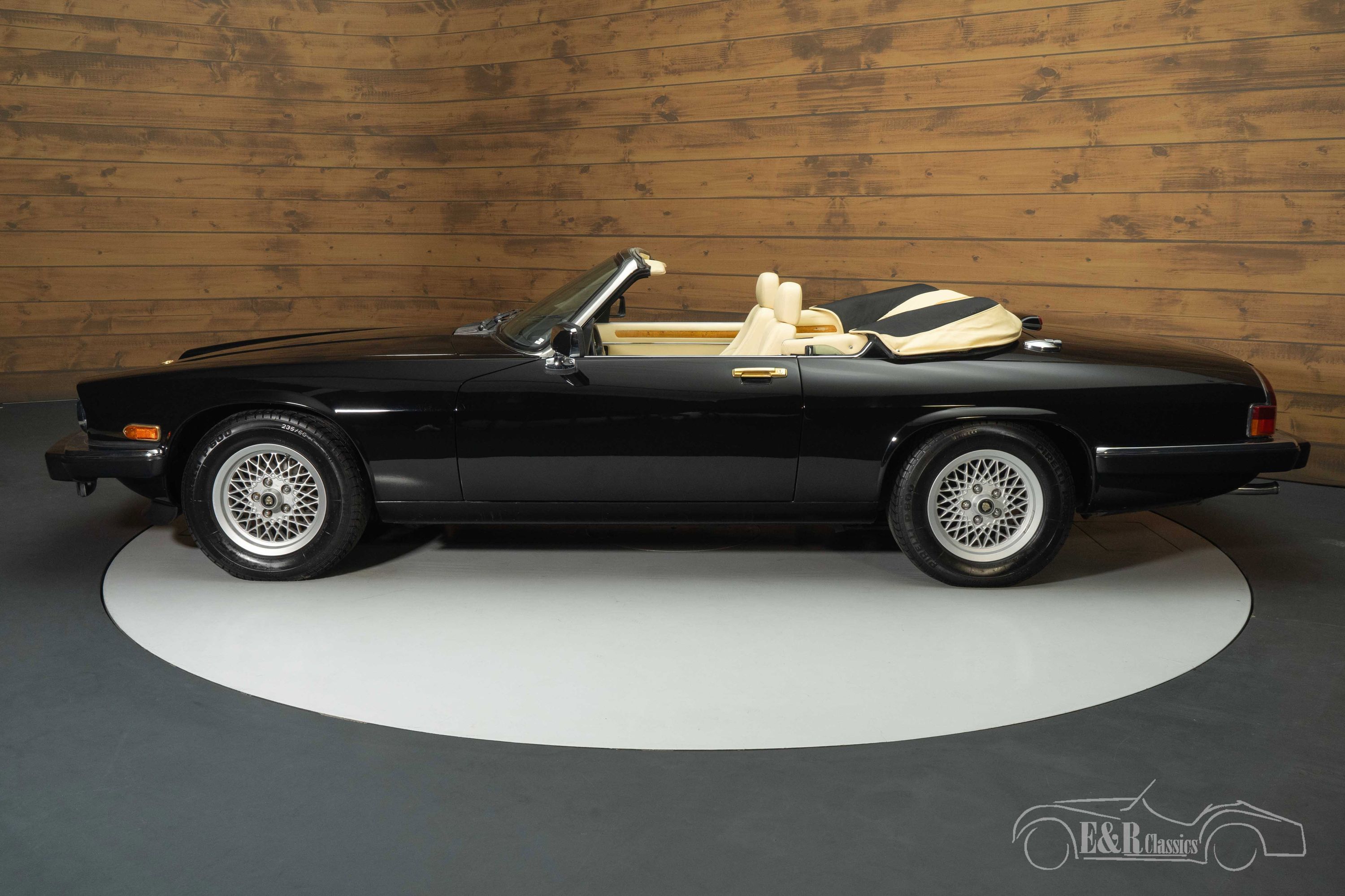 Jaguar XJS Cabriolet 10
