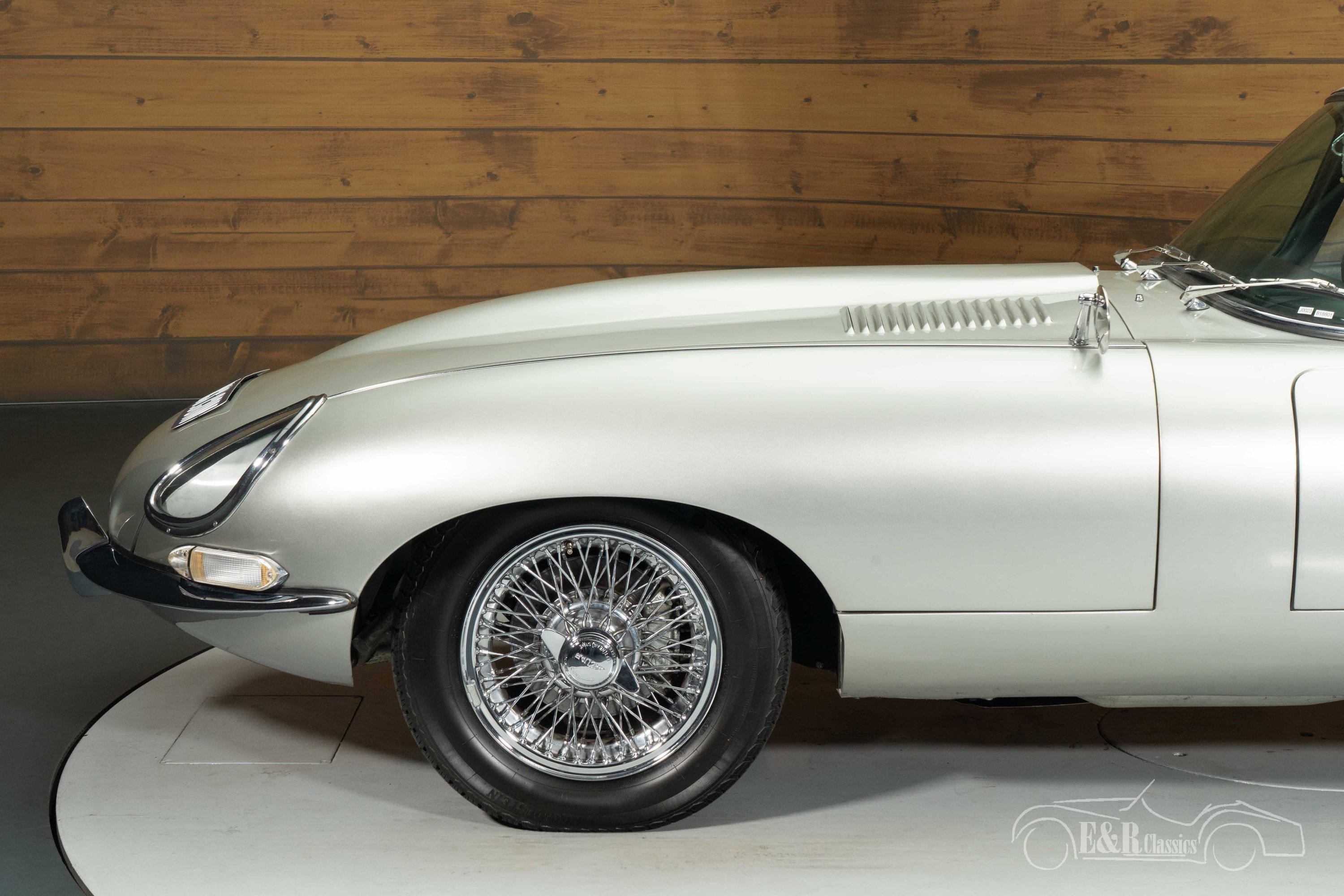 Jaguar E-type series 1 Coupe 10