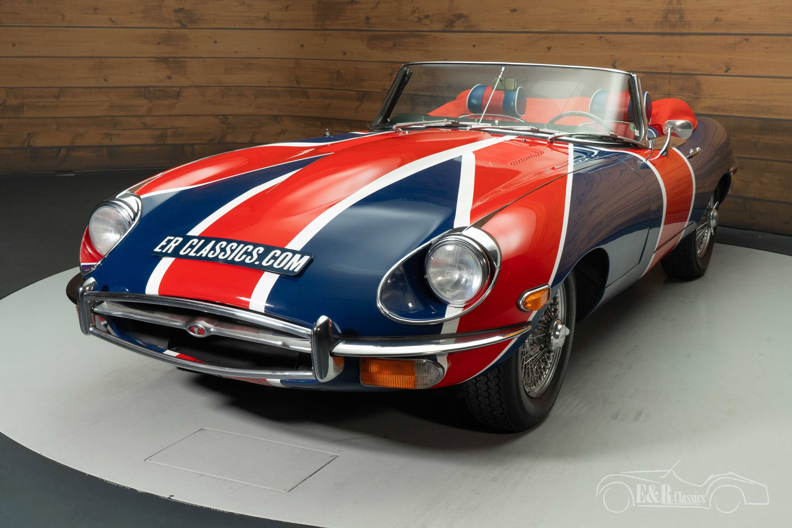 Jaguar E-type Series 2 Cabriolet 8