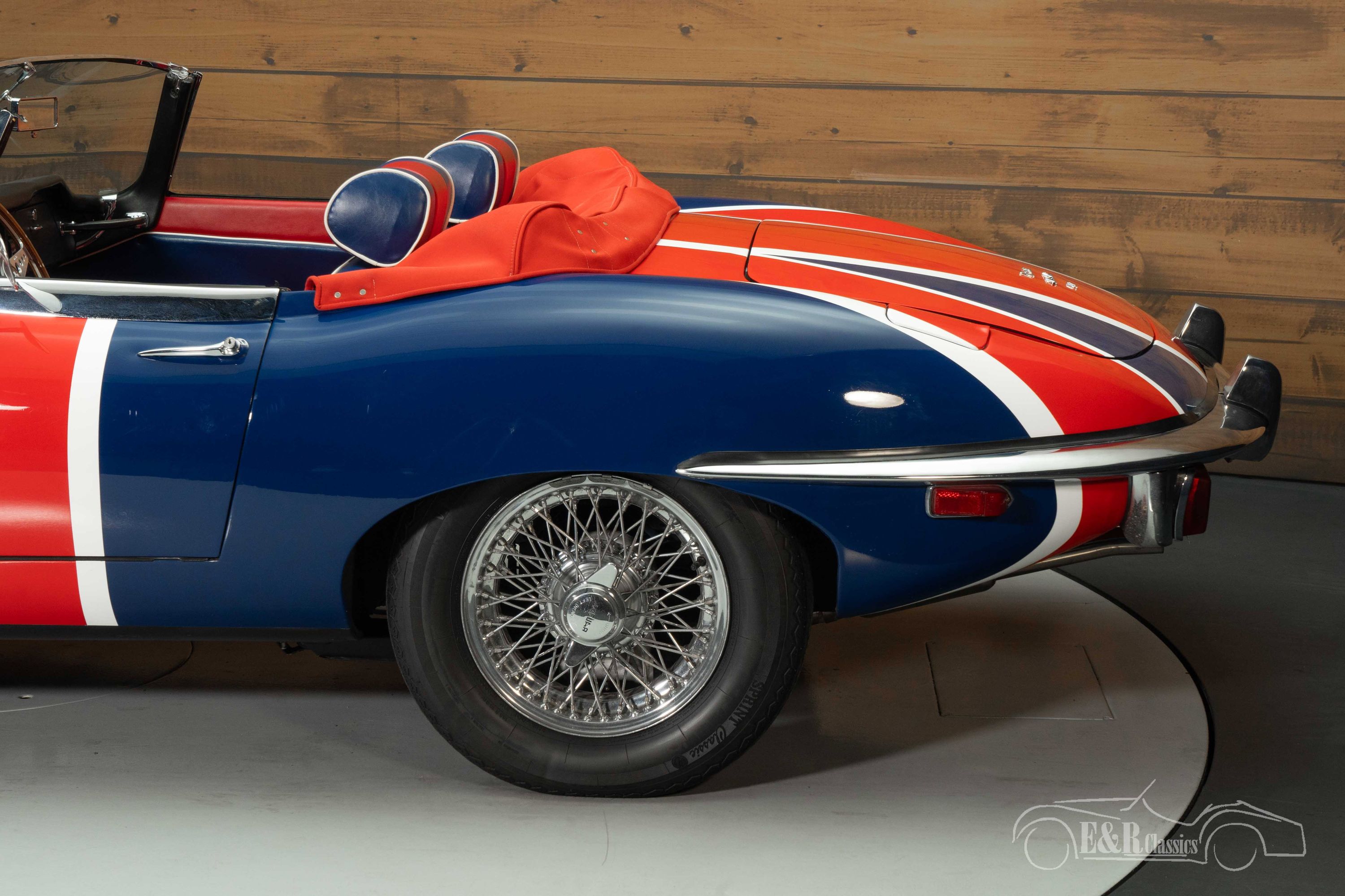 Jaguar E-type Series 2 Cabriolet 11