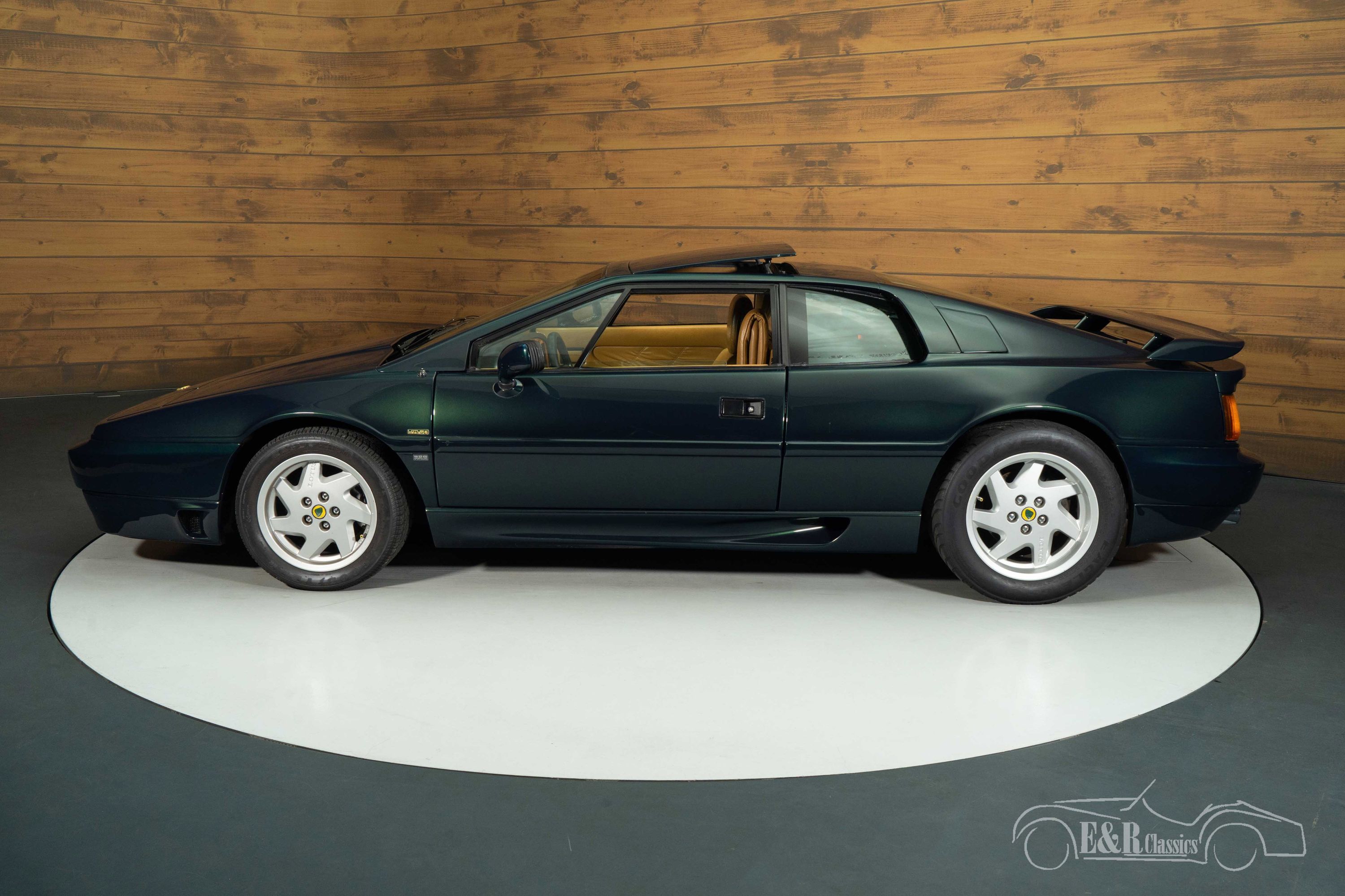 Lotus Esprit Turbo SE 11