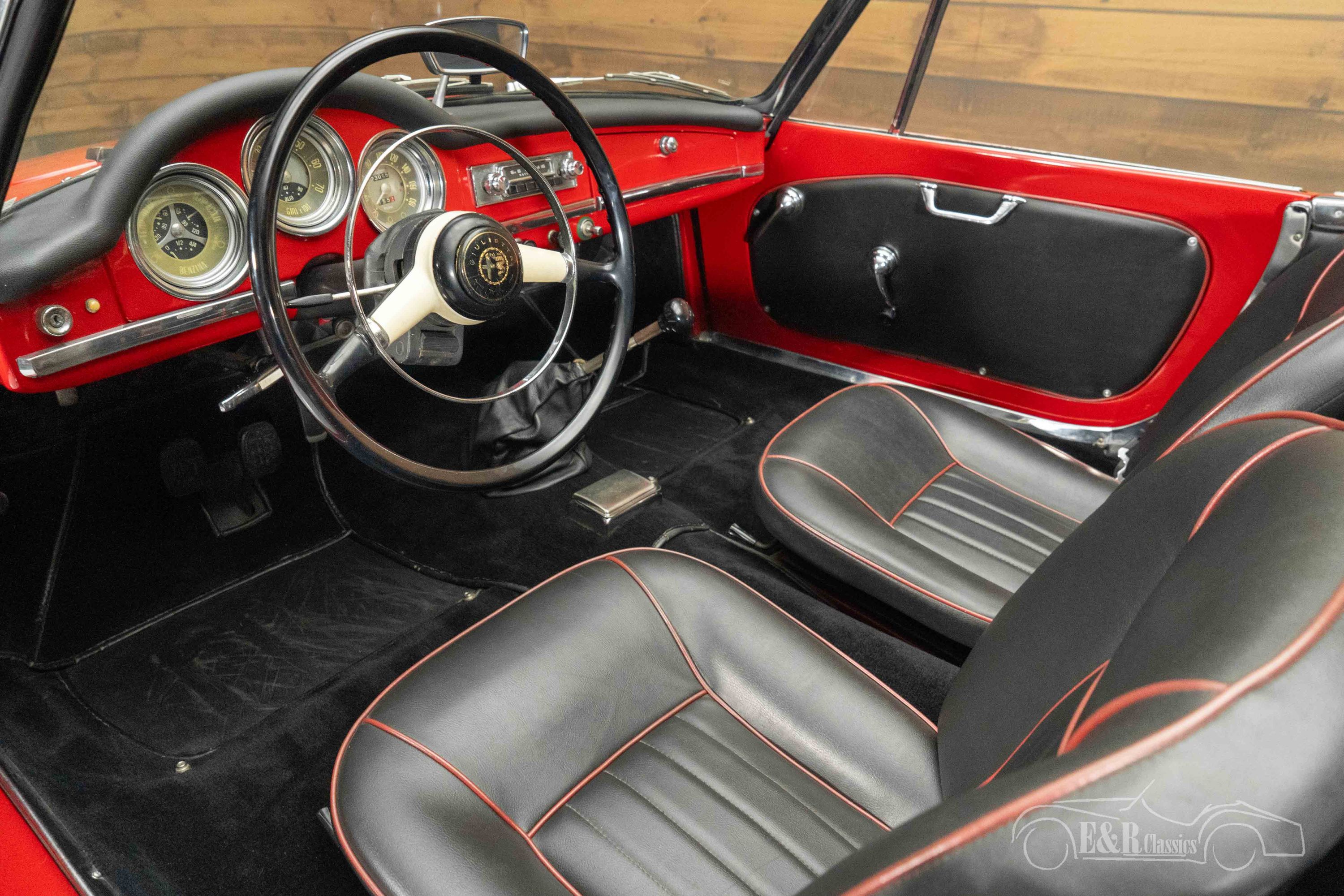 Alfa Romeo Giulietta Spider 3