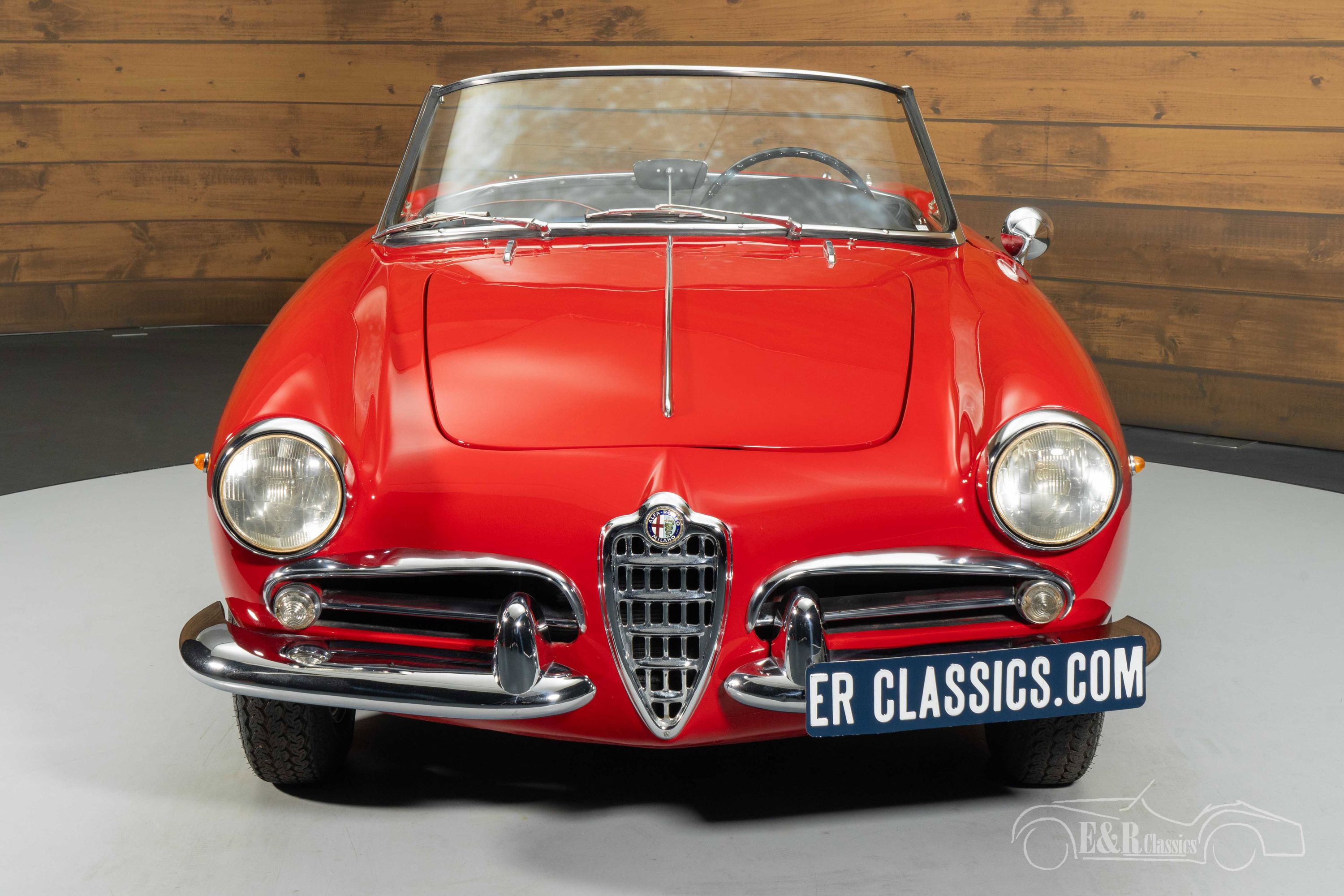 Alfa Romeo Giulietta Spider 7
