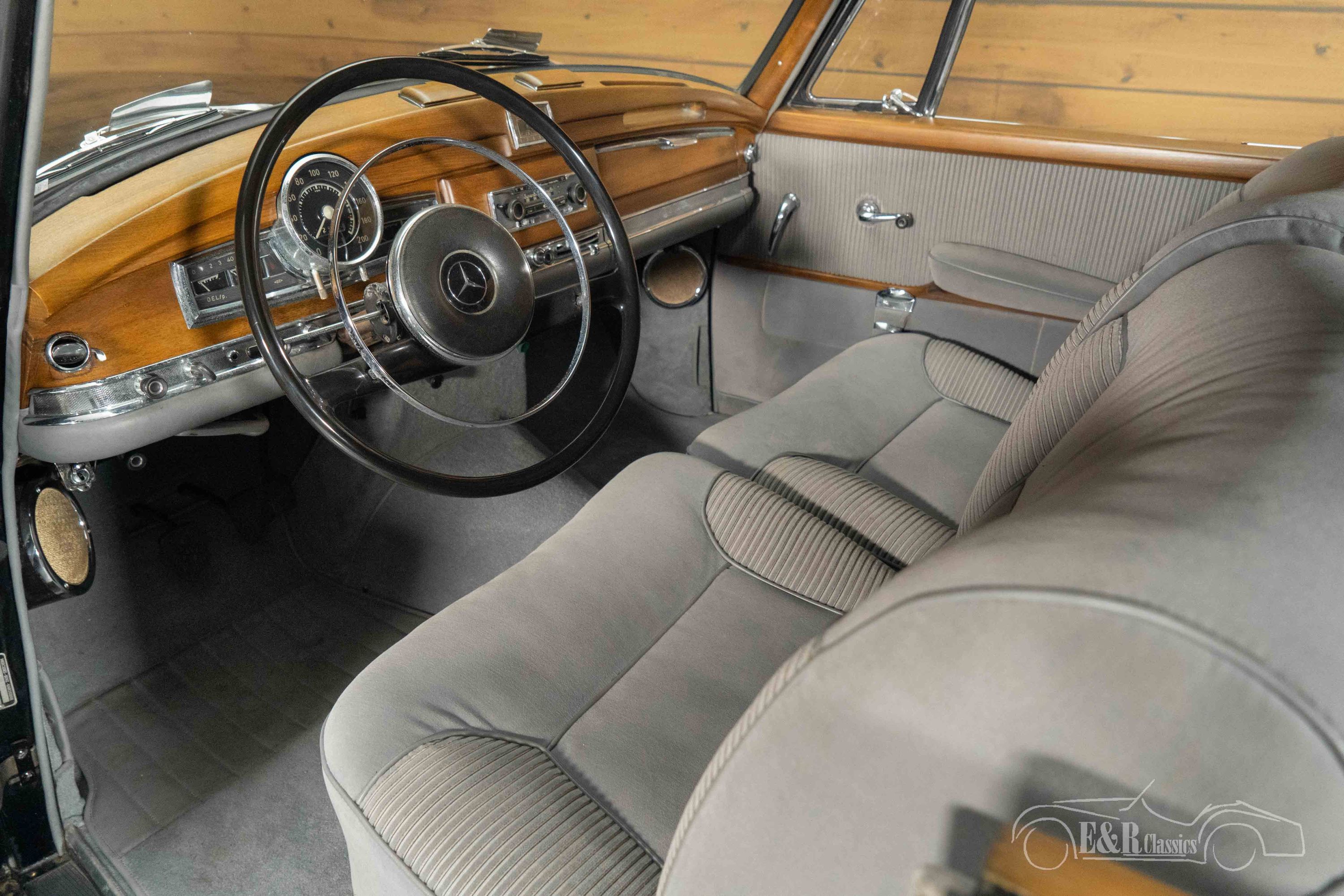 Mercedes-Benz 300D Adenauer 3