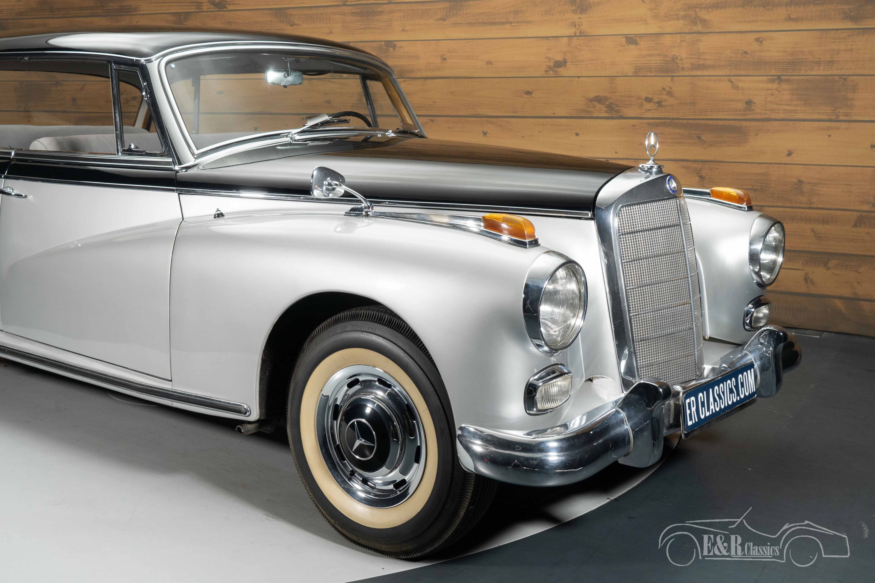 Mercedes-Benz 300D Adenauer 6
