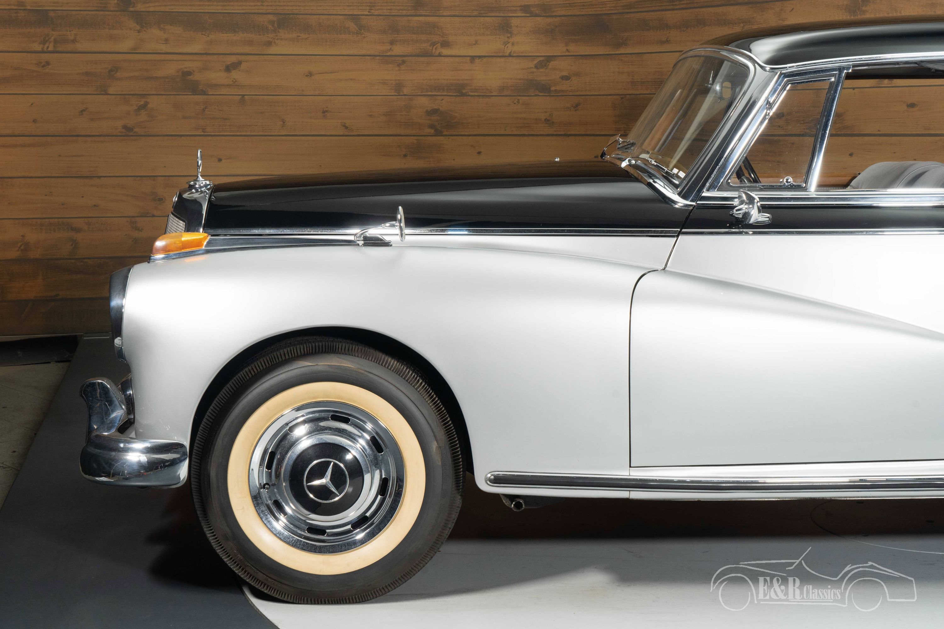 Mercedes-Benz 300D Adenauer 9