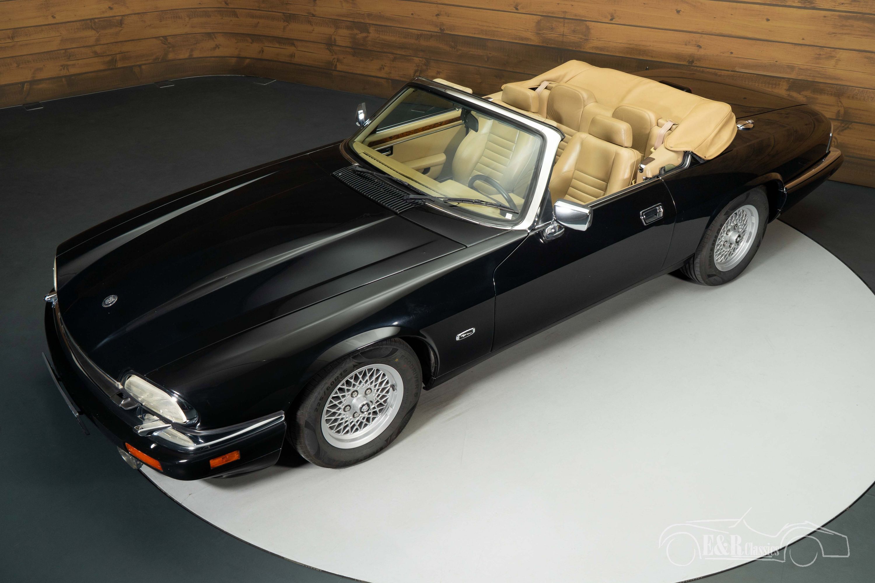 Jaguar XJS Cabriolet 2