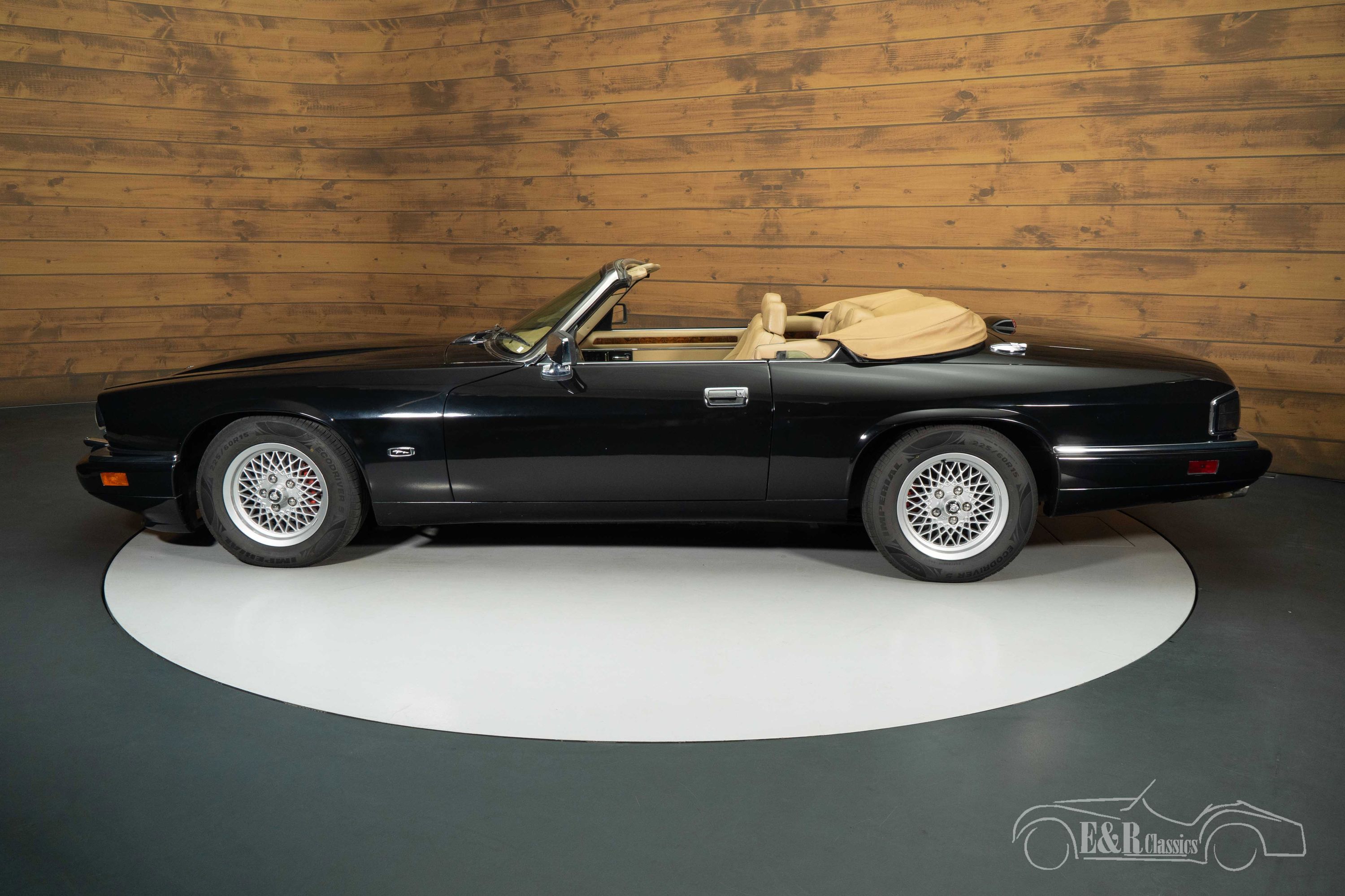 Jaguar XJS Cabriolet 11