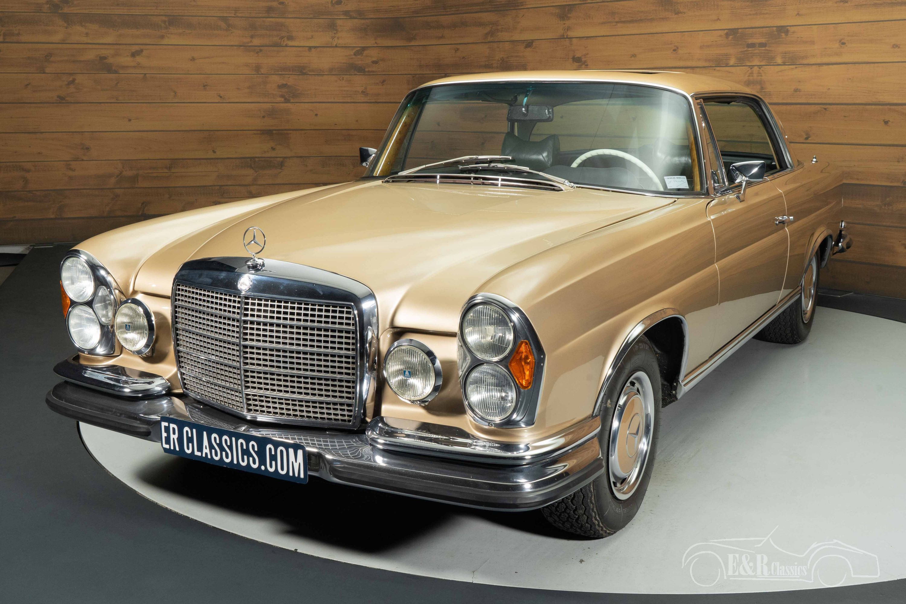 Mercedes-Benz 280 SE coupe 3.5 8