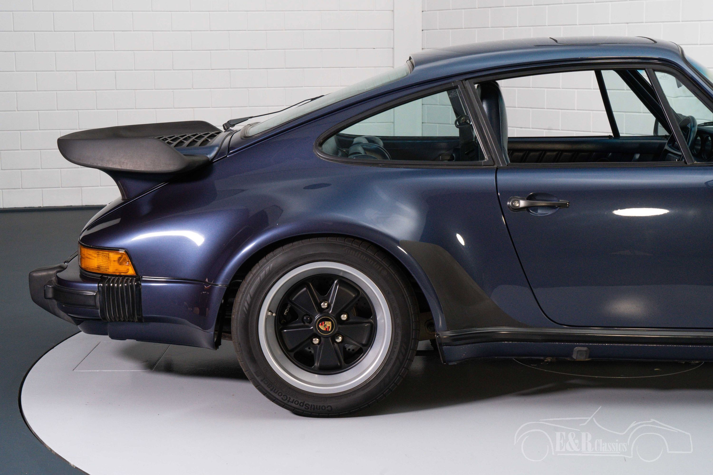 Porsche 930 Turbo 6