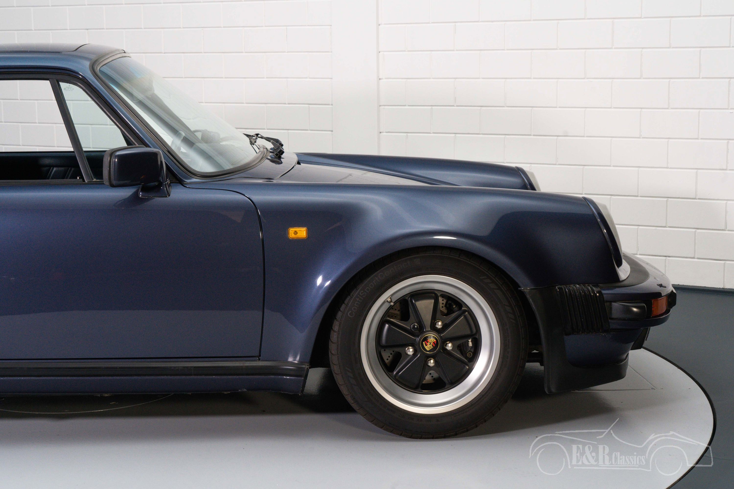 Porsche 930 Turbo 8