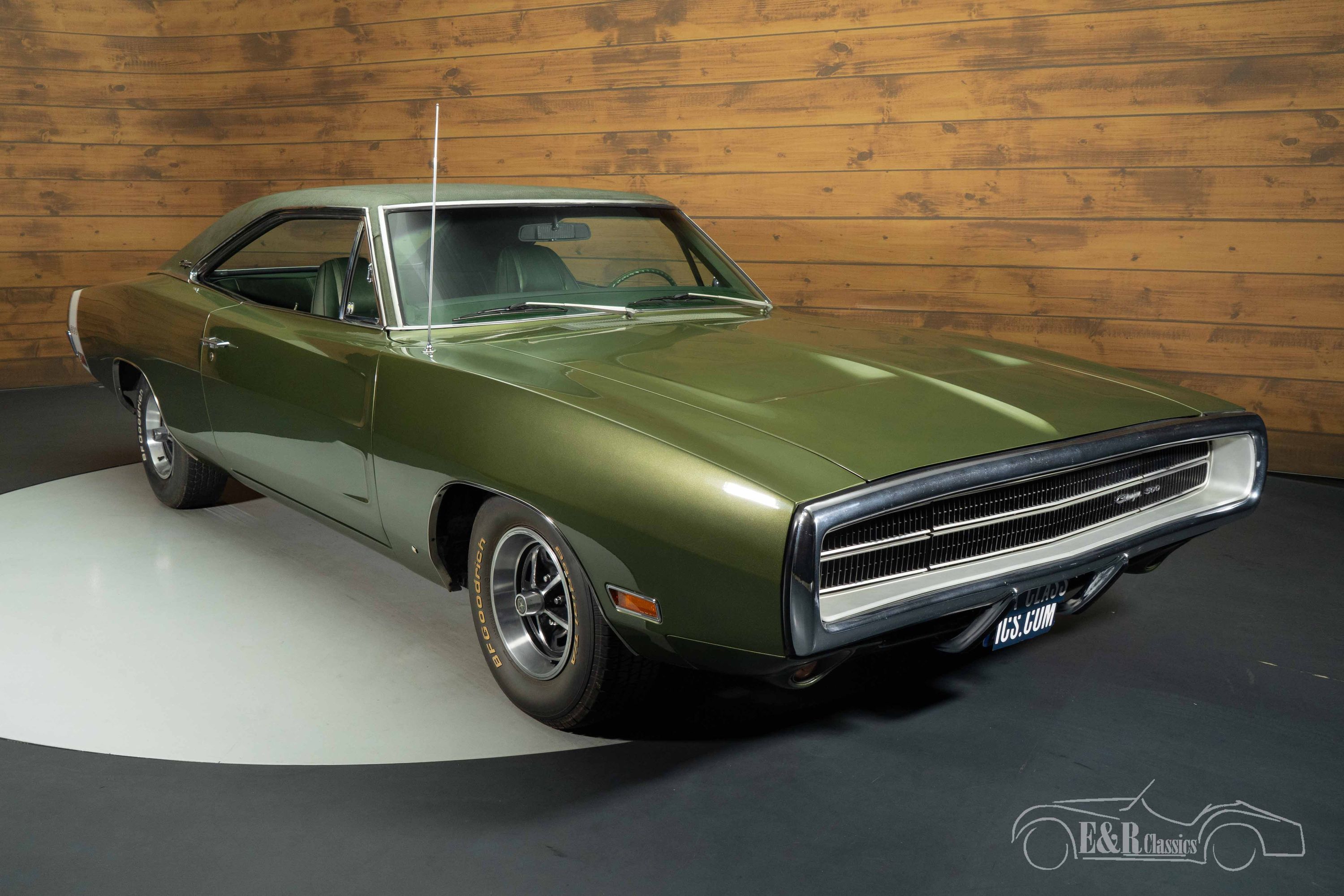Dodge Charger 500 5