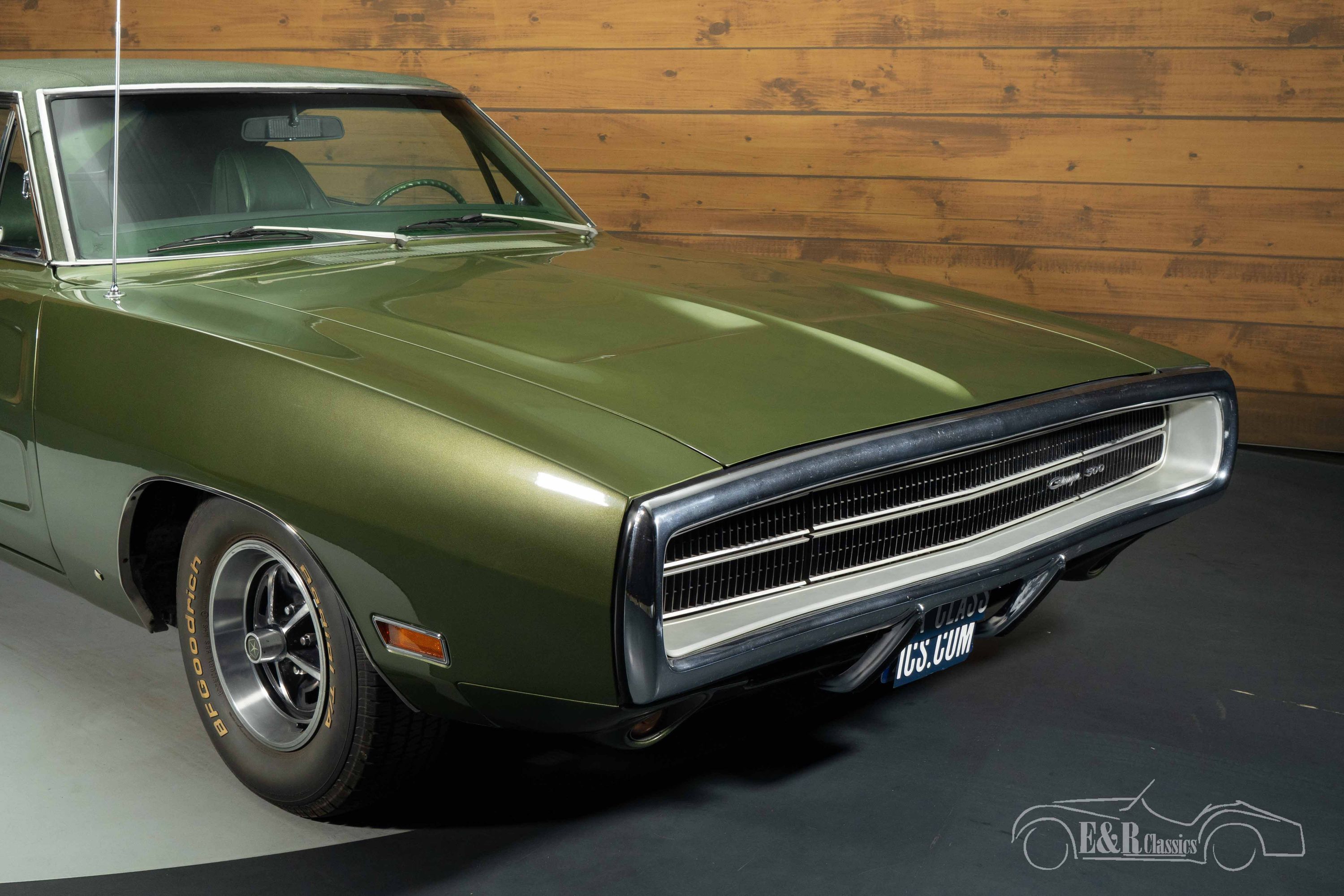Dodge Charger 500 6