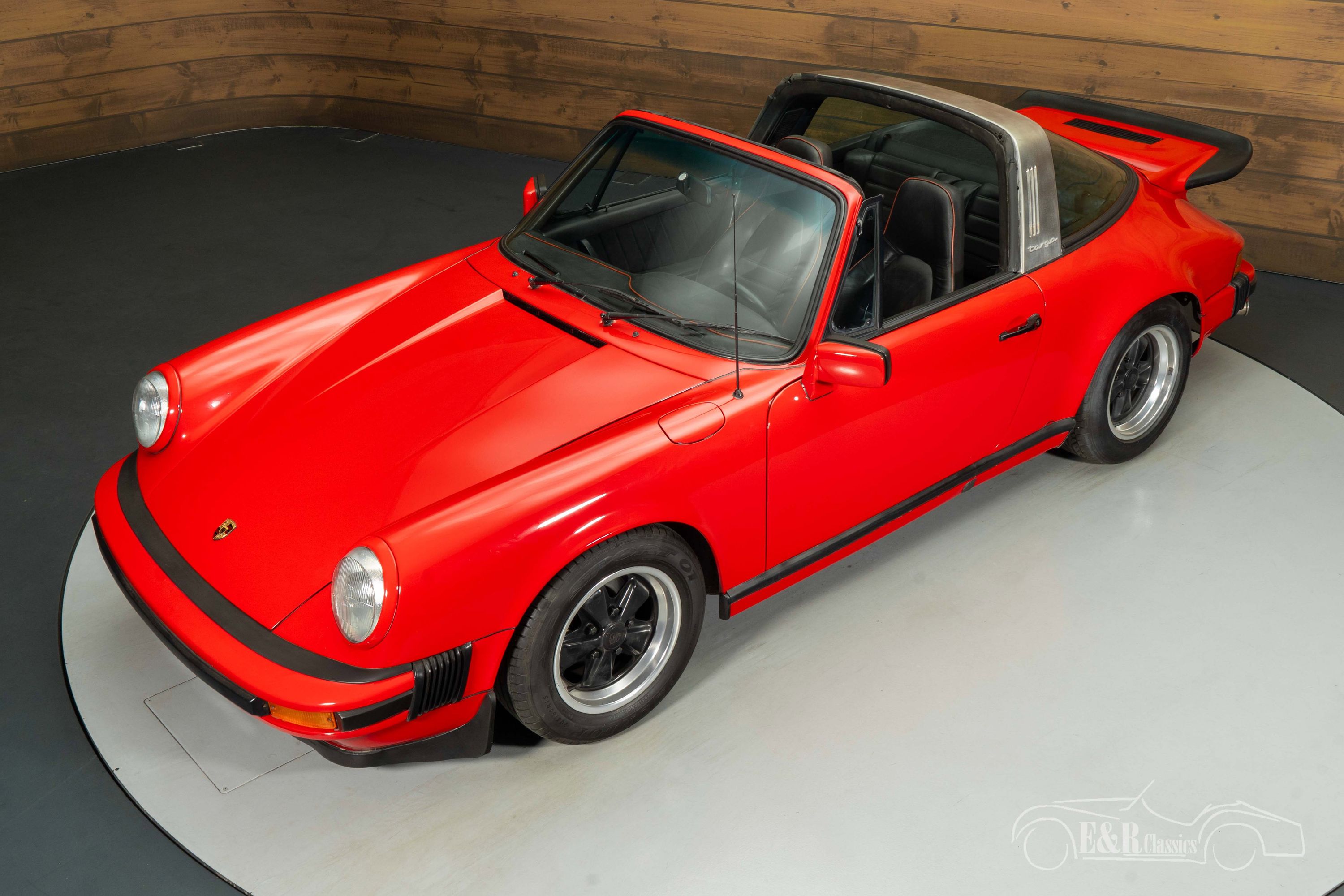 Porsche 911 Targa 2