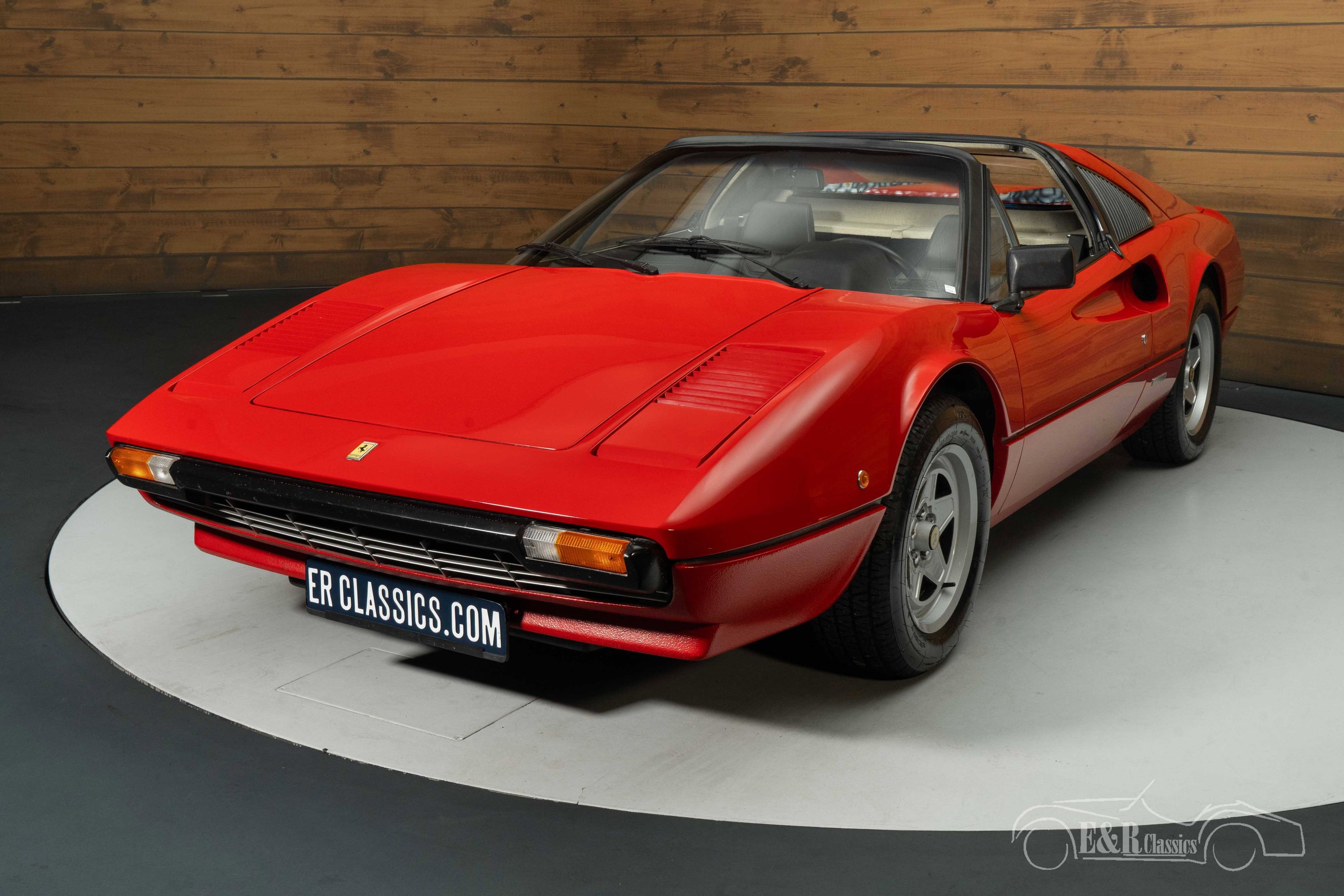 Ferrari 308 GTSi 8