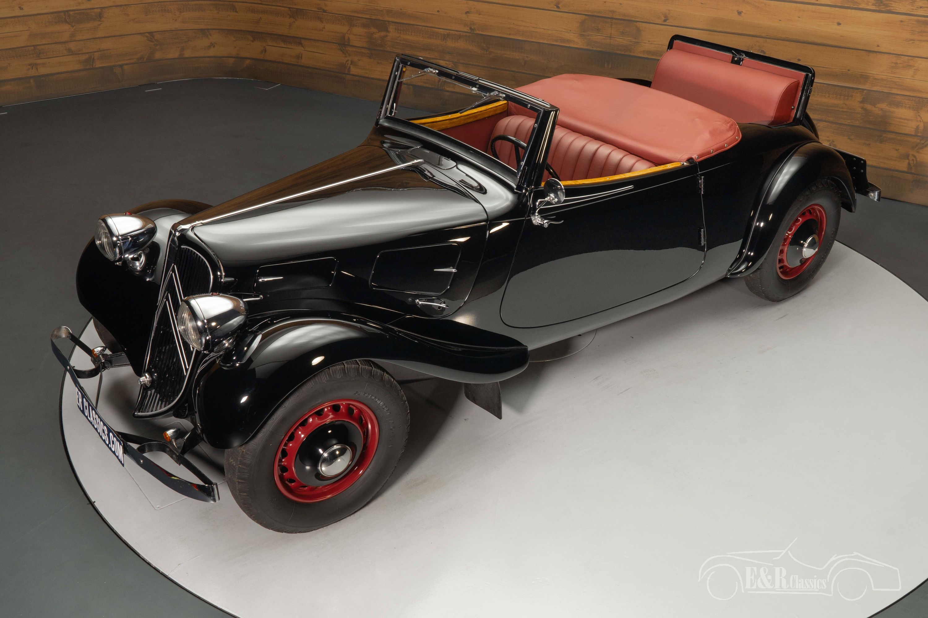 Citroën Traction 7C Cabriolet 2
