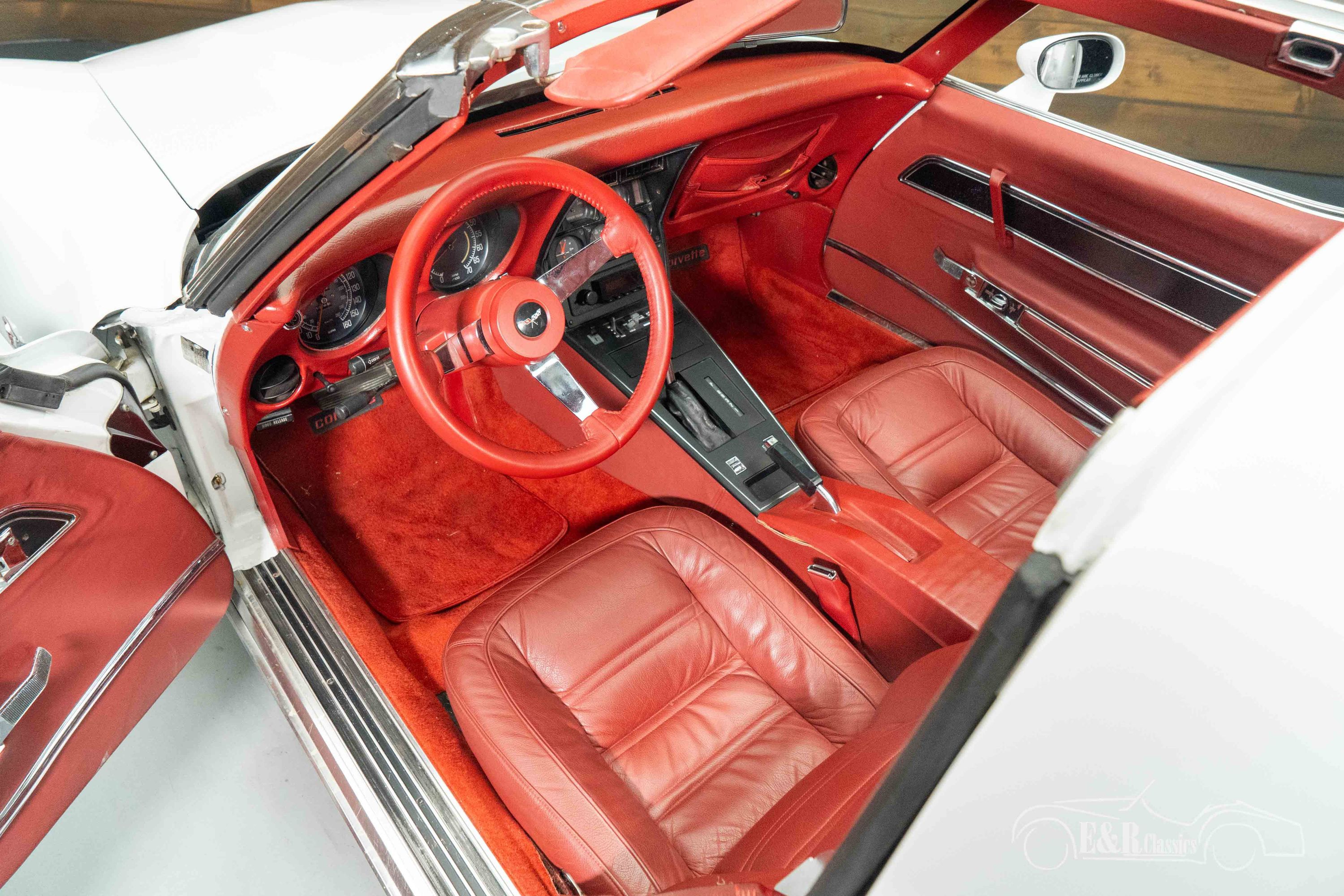 Chevrolet Corvette C3 Stingray 3