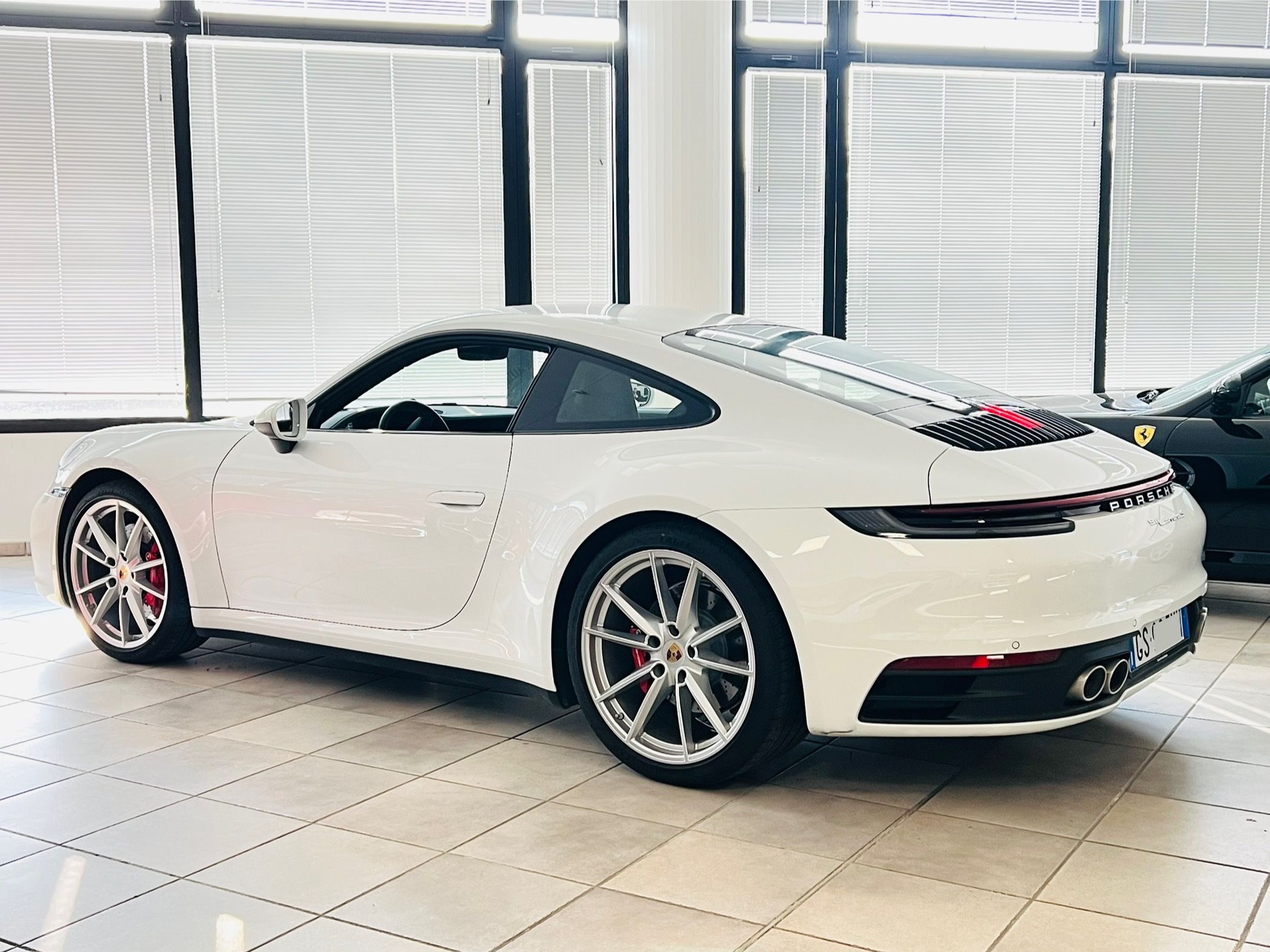 Porsche 911 Carrera S 4