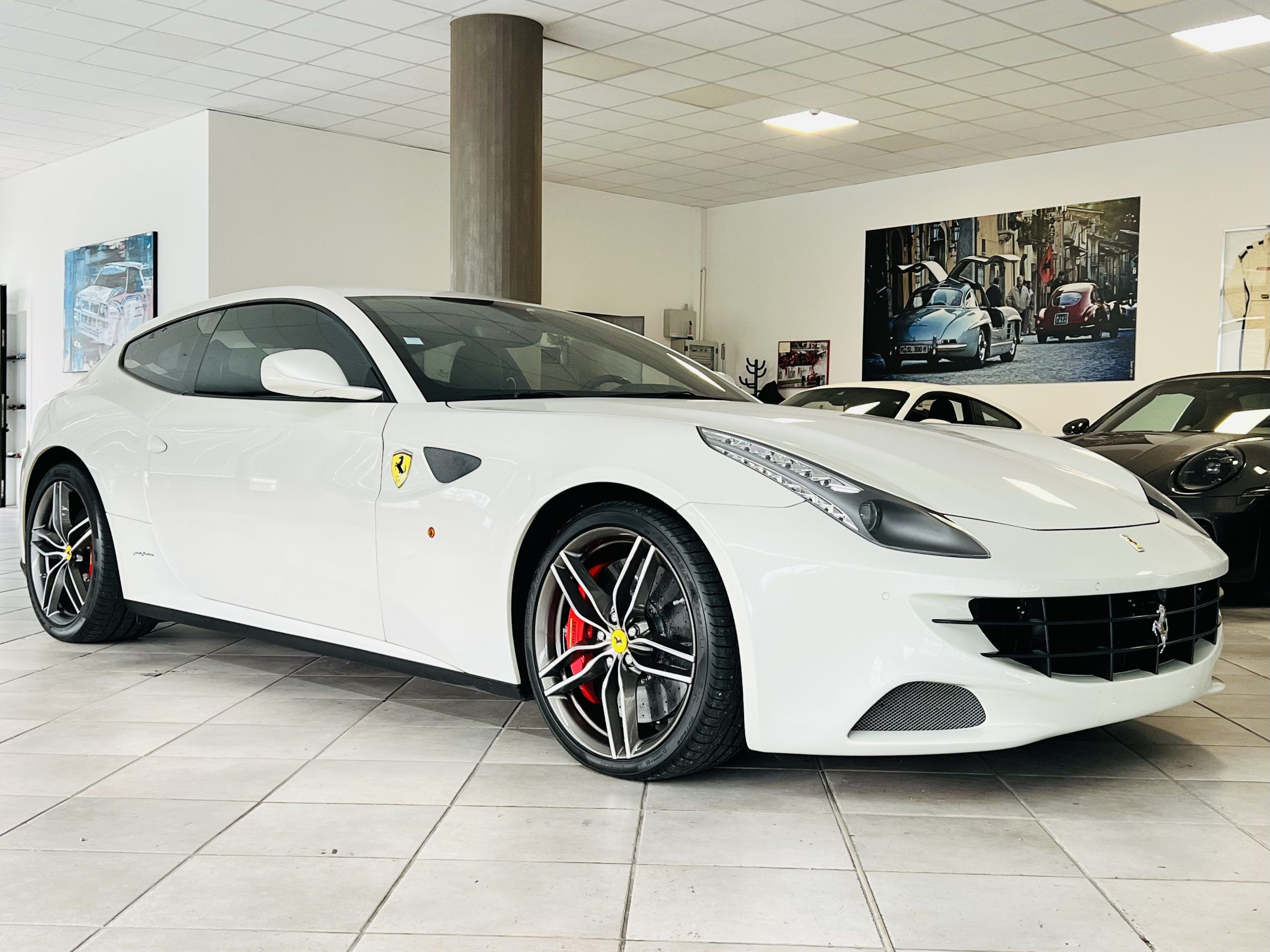 Ferrari FF Shooting-Brake 2013 3