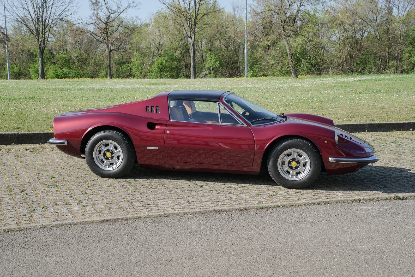 Ferrari Dino 7