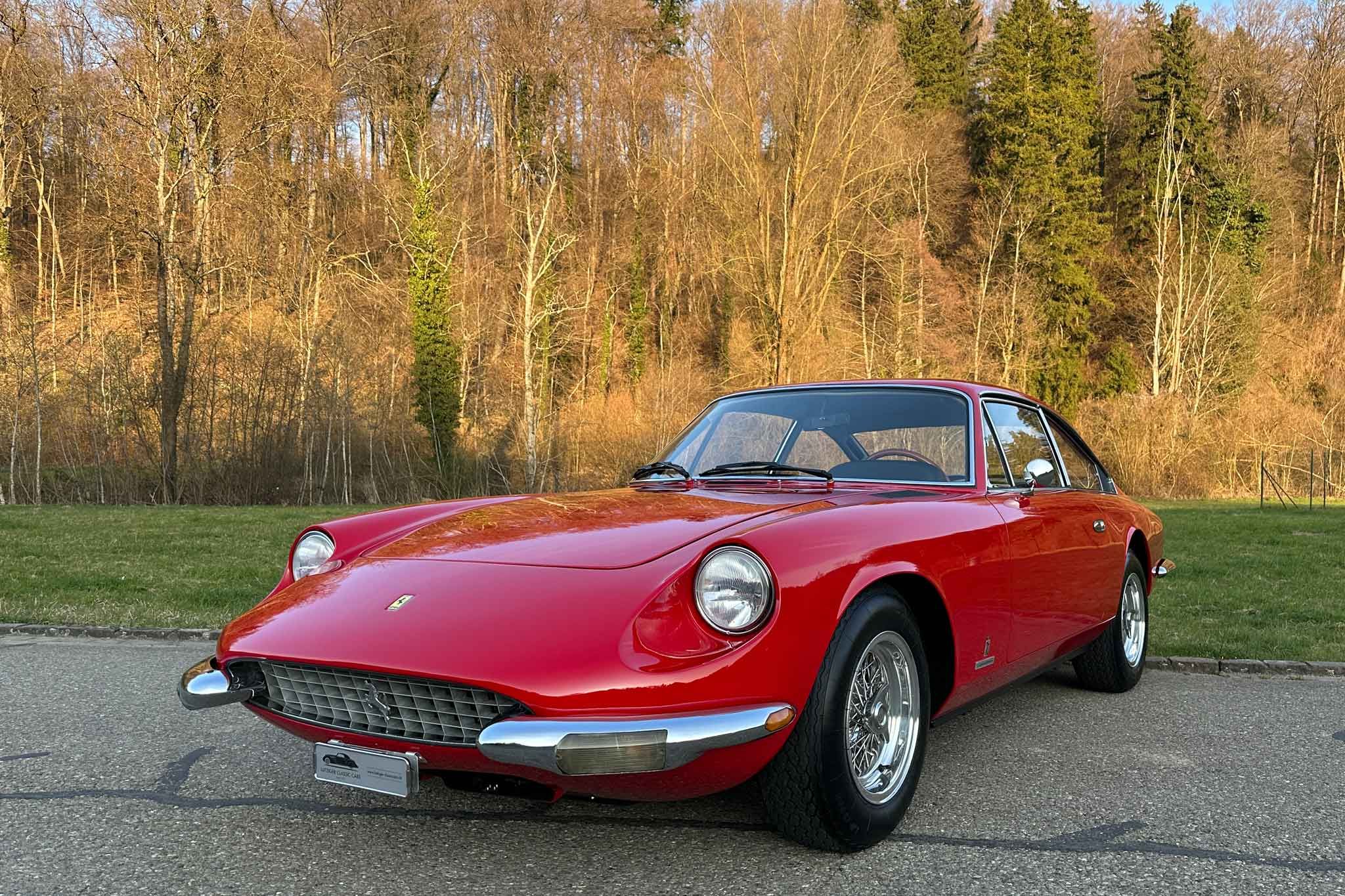 Ferrari 365 GT 2+2 4