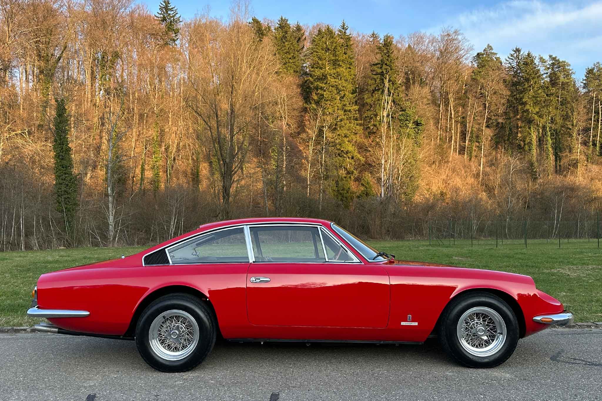 Ferrari 365 GT 2+2 7