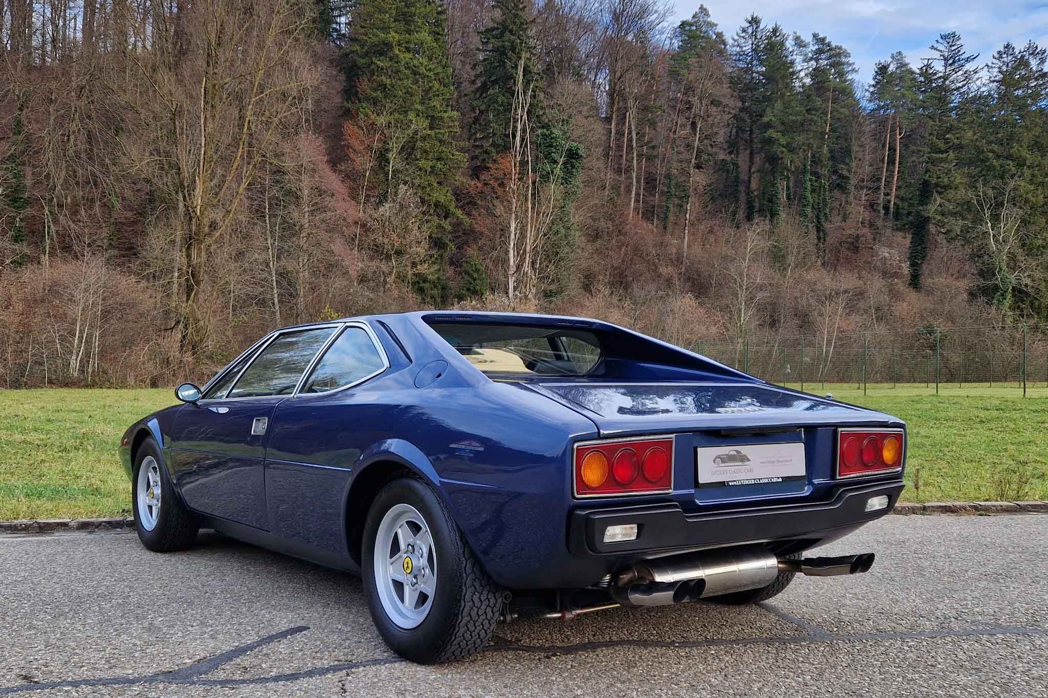 Ferrari Dino 308 GT4 10